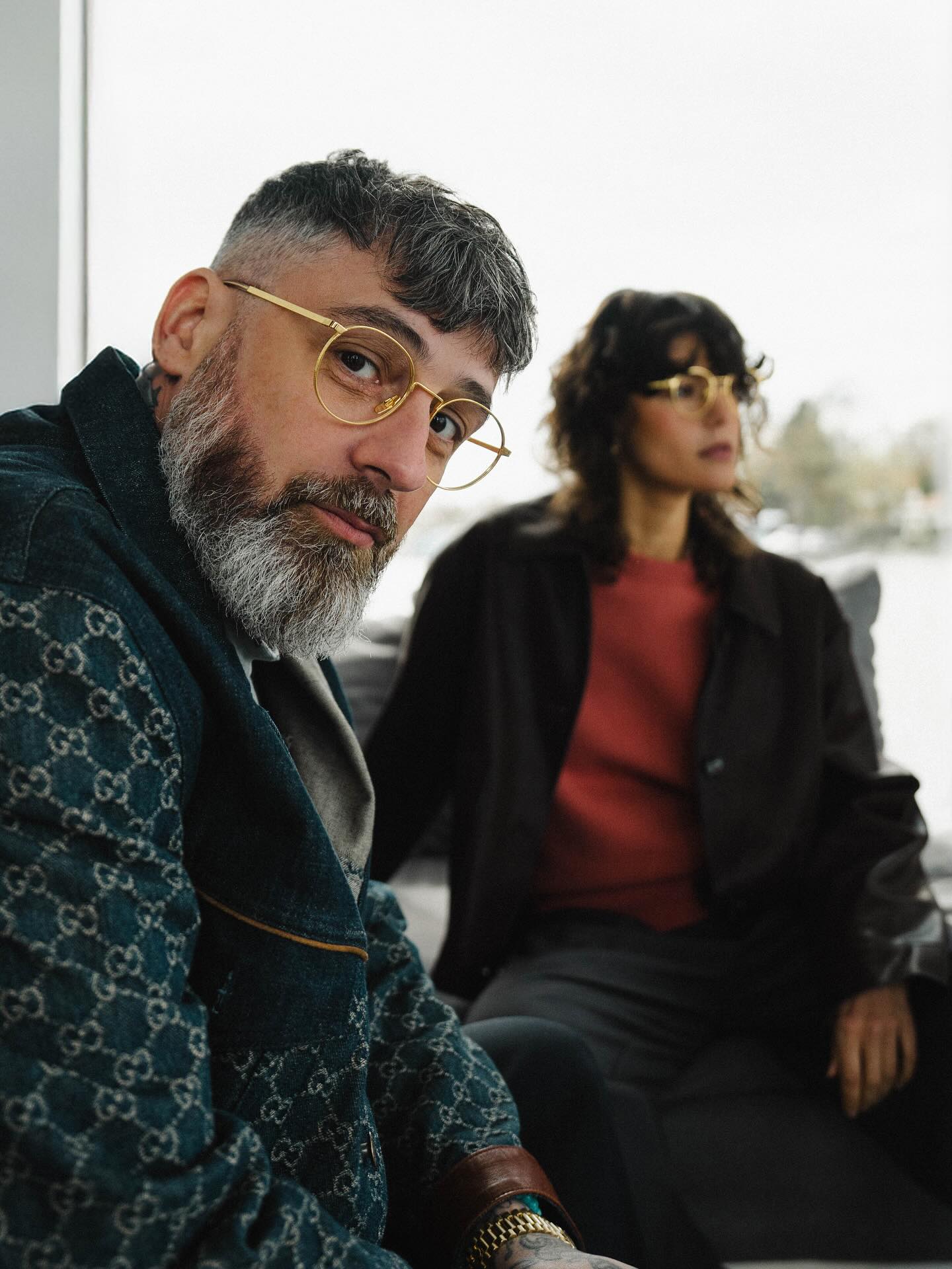 VIU x SIDO returns with Roots & Vision.
Two classics, Astronaut & Berlin reinterpreted. Carrying the weight of where we come from and the clarity to move forward.