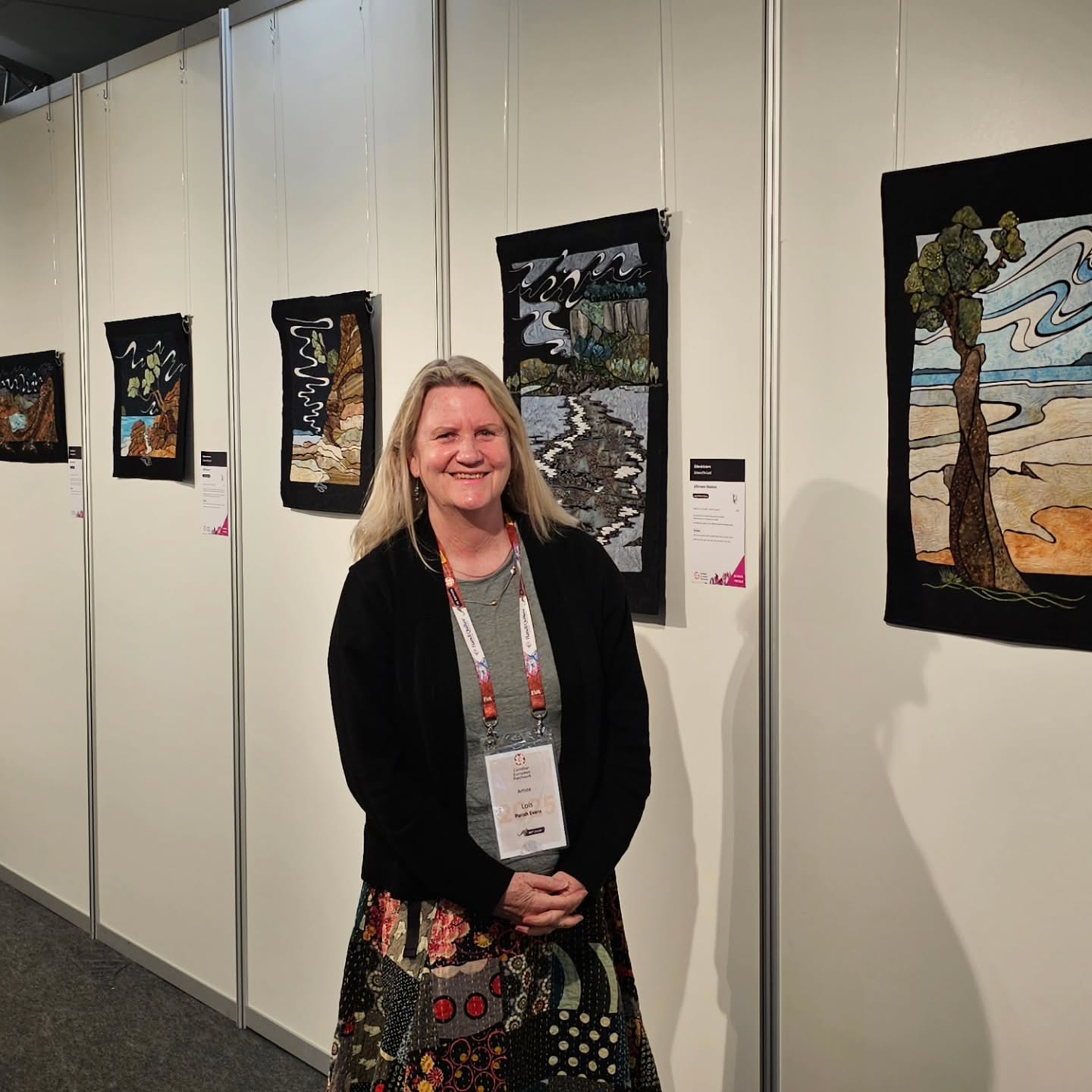 New blog post about my experience in France at the @carrefour_patchwork
www.lpe-designs.co.nz/post/carrefour-european-quilt-show-sainte-marie-aux-mines-france
www.lpe-designs.co.nz
#artistatwork #textileartist #artquilter #mixedmediatextileartist #textileartexhibition #textileart #artquilts #landscapeartquilts #inspiredbylandscape #artquilting #textiles #fabricart #fabriccollage #inspiredbycoast #slowstitching #markmakingwiththread #markmakingwithstitch #inspiredbypattern #surfacepattern #contemporarystitch #contemporarytextileart #inspiredbynature