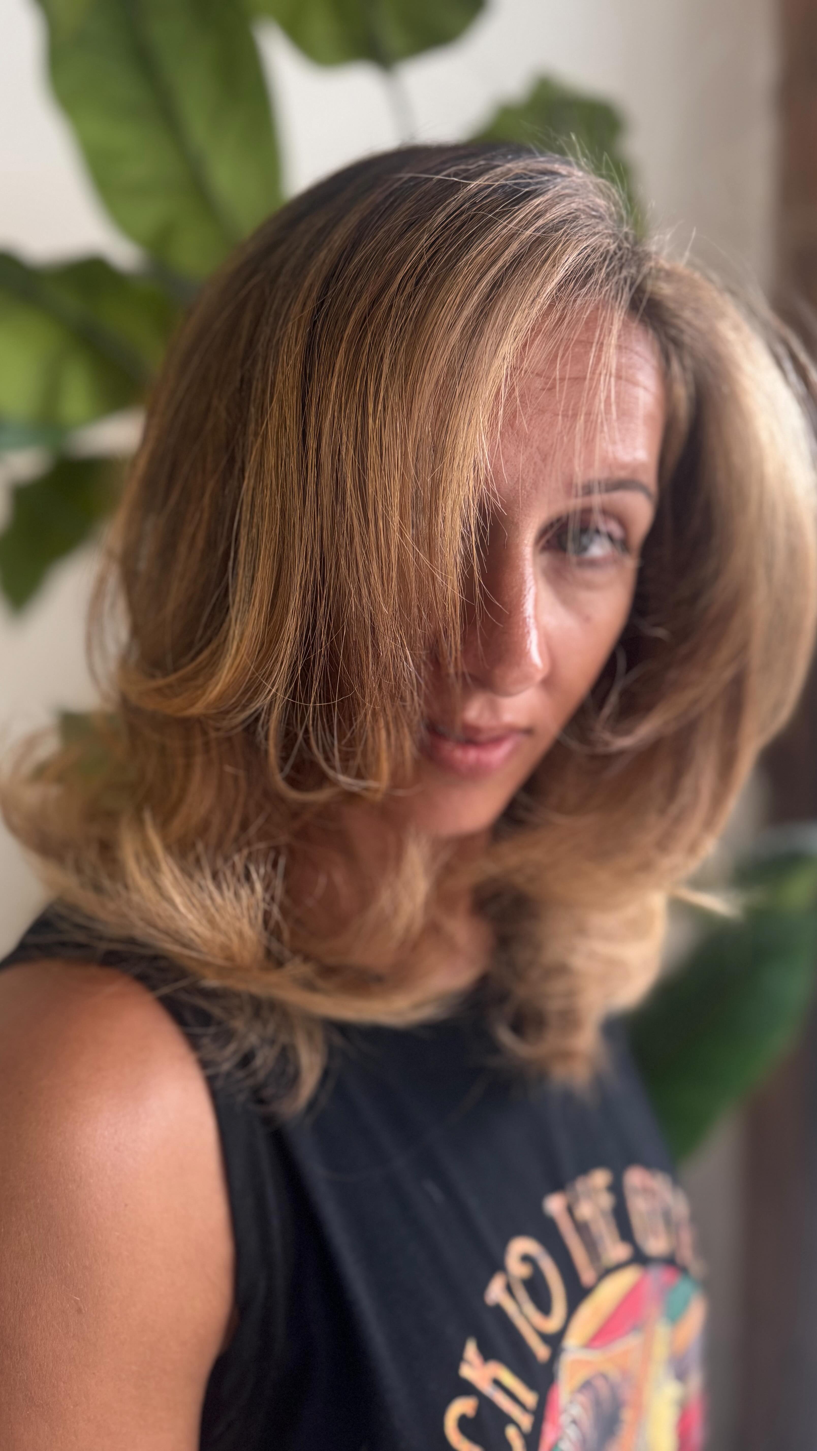 ✨ Brunette to “ Bronde “Glow Up ✨
Brunettes are anything but basic 💁🏽♀️ — they’re rich, dimensional, and full of depth!
This look features layers of warm golden caramel + honey tones to create a sun-kissed finish that enhances movement and shine.
🌿 Why I love dimensional brunettes:
✨ They bring warmth + brightness without over-lightening the hair.
✨ The low-maintenance grow-out keeps the color looking fresh longer.
✨ Perfect for anyone craving a natural, effortless glow-up.
💆🏽♀️ Paired with a soft layered cut + smooth blowout for that healthy bounce and body.
Because priorities, right? 😂
Let’s be honest… nothing boosts your mood like fresh color, a bouncy blowout, and a little time in my chair.
✨ Good hair is a NEED, not a want! ✨
Send this to your financially responsible friend who gets it 👯♀️
And if payday just hit… my books are open 📲
Ready to fall in love with your brunette again? Let’s customize a tone + treatment that enhances your natural beauty while protecting your hair health from roots to ends. 💛
#ChattanoogaHairstylist #DaytonTNSalon #BrunetteBalayage #DimensionalColor #HealthyHairJourney #HairTransformation #SelfCareGlow #BrunetteGoals #HairColorist #LuxurySalonExperience #BookNow #GoodHairDaysAhead