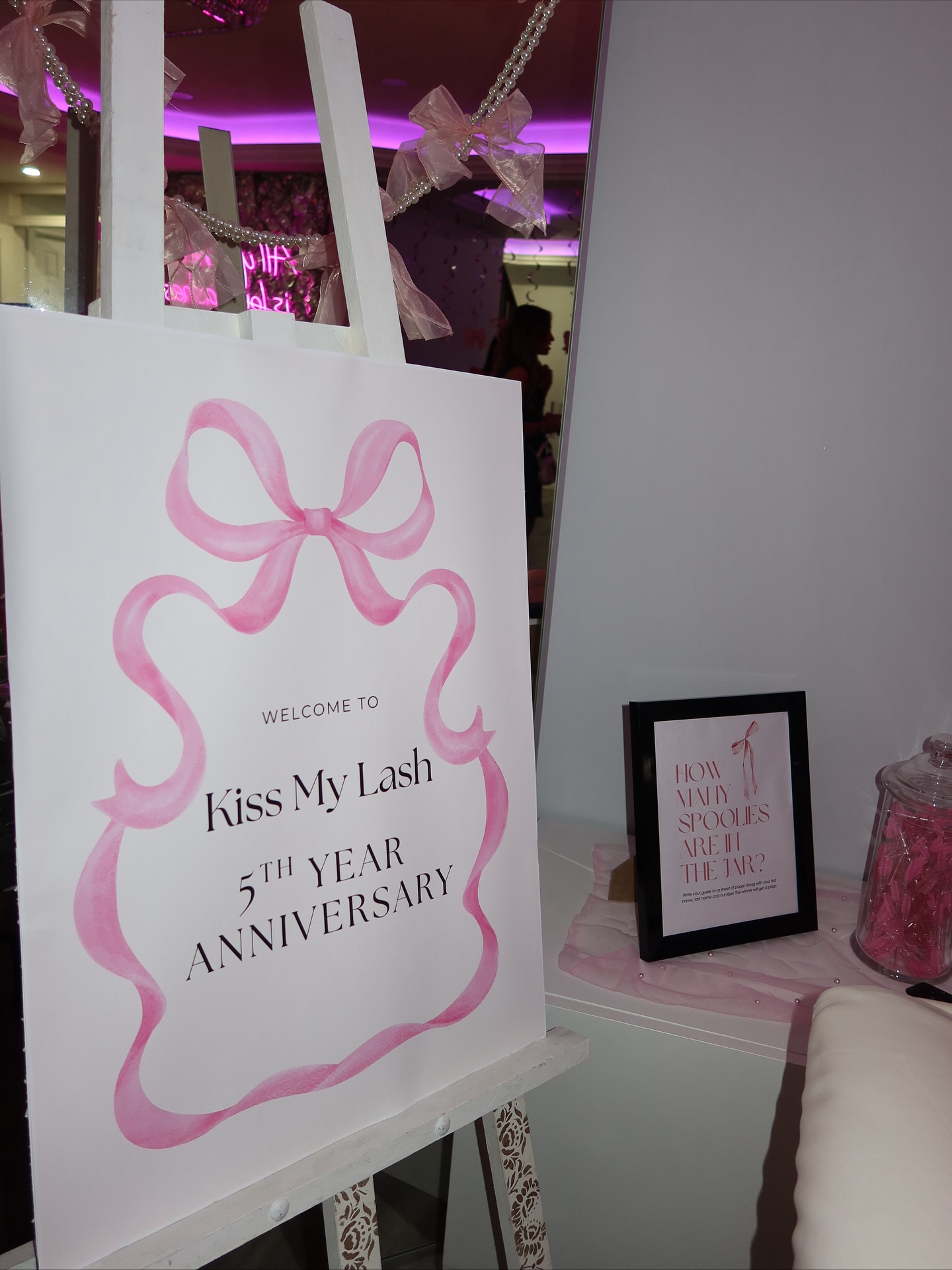 A few months late on posting, but these moments deserved their spotlight 🤍 Celebrating 5 incredible years of Kiss My Lash — filled with love, lessons, and the most beautiful souls who’ve been part of this journey 🎀💖🎂🥂