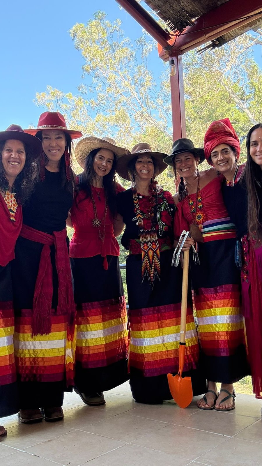 Fresh off the plane and straight into a temazcal 🔥 before heading to el pueblo mágico for La Voz de las Abuelas, the voice of the grandmothers. Thirteen grandmothers coming together from across North, South & Central America.
Such an honour to tend the sacred fire, sit in prayer with these wise women, listen to the whispers of the land, the mountains, the ancestors, and gather in heart, song and sisterhood. So much gratitude for this beginning.
Water, Fire and Air to come…
.
.
.
ChatGPT said:#TheVidaSana
#VidaSana
#LaVozDeLasAbuelas
#Temazcal
#TemazcalCeremony
#SacredFire
#SacredFireRitual
#SacredJourney
#SpiritJourney
#AncestralVoices
#AncestralWisdom
#AncestorsSpeak
#GrandmotherWisdom
#13Grandmothers
#WisdomKeepers
#HonourTheElders
#SacredCeremony
#SacredCircle
#SacredRitual
#SacredSpace
#SacredFeminine
#DivineFeminine
#SacredSisterhood
#SpiritSisterhood
#HealingPath
#HeartJourney
#EarthPrayer
#SpiritOfTheLand
#SacredEarth