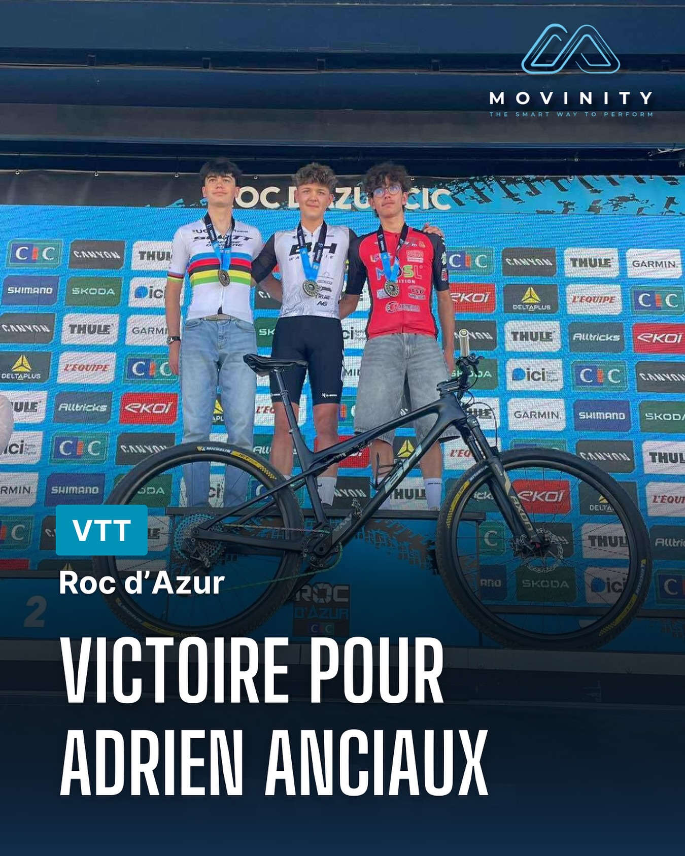 🔥 Adrien Anciaux s’impose au Roc d’Azur chez les juniors ! 🔥
Une victoire de prestige, remportée devant rien de moins que le champion du monde XCO 🌈👏
Un immense bravo à lui pour cette performance et cette superbe récompense de fin de saison 💪🚵♂️
#RocDAzur #movinityteam #movinity