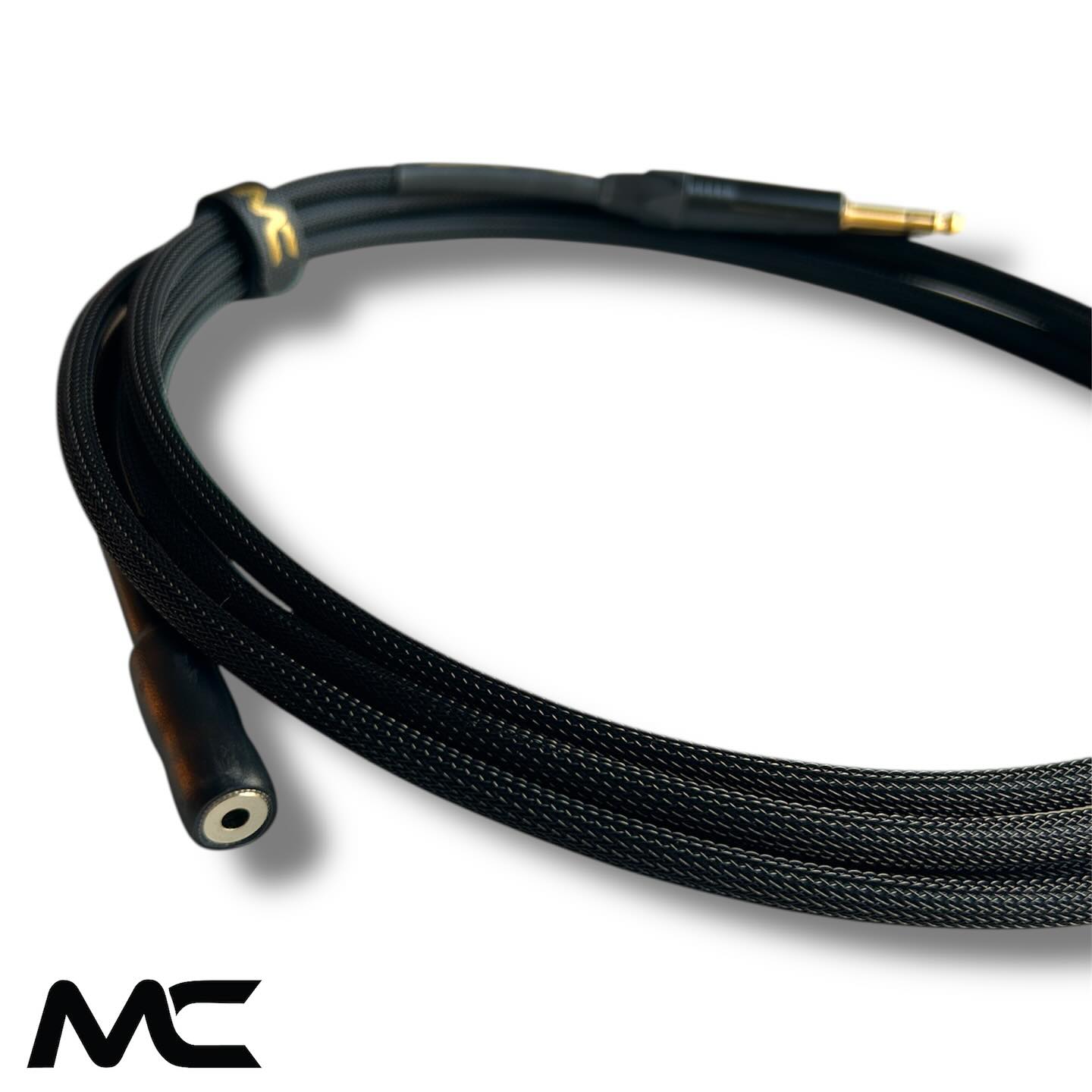MC CUSTOM Headphone Extension for @oswaldororantes
-
-
Want to customize this same look? Here’s the SPECS:
COLOR: Black
PLUG 1: Gold TRS 1/4inch (Straight)
PLUG 2: Gold TRS 3.5mm Jack
LENGTH: 10 Feet
-
-
#patchcables #guitarist #fenderjazzbass #guitarbass #acousticguitar #guitarplayer #guitarra #electricguitar #guitarsolo #fenderguitar #Instaguitar #guitare #gibsonguitars #fenderguitars #guitargear #taylorguitars #drums #drummers #gospel #guitarists #guitarsofinstagram #classicalguitar #instagrsmlive #bassgruve #guitarworld #keyboardest #instrumentcable #neutrik #vlogcable