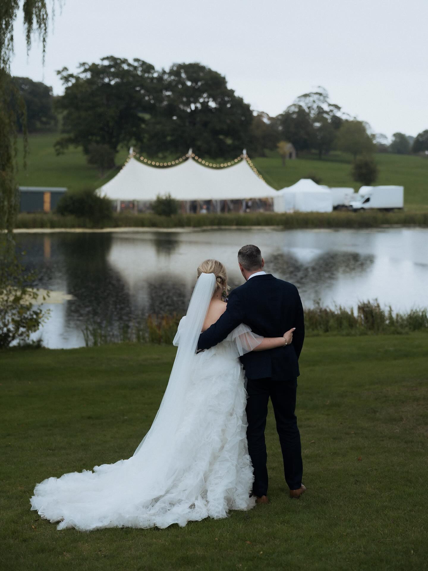 A magical backdrop, a breathtaking view, and a moment that’s beautifully yours.
Photographer - @tomwyatt.co
Venue - @stauntonharoldweddings
#greenfarmmarquees #itsawillsthing