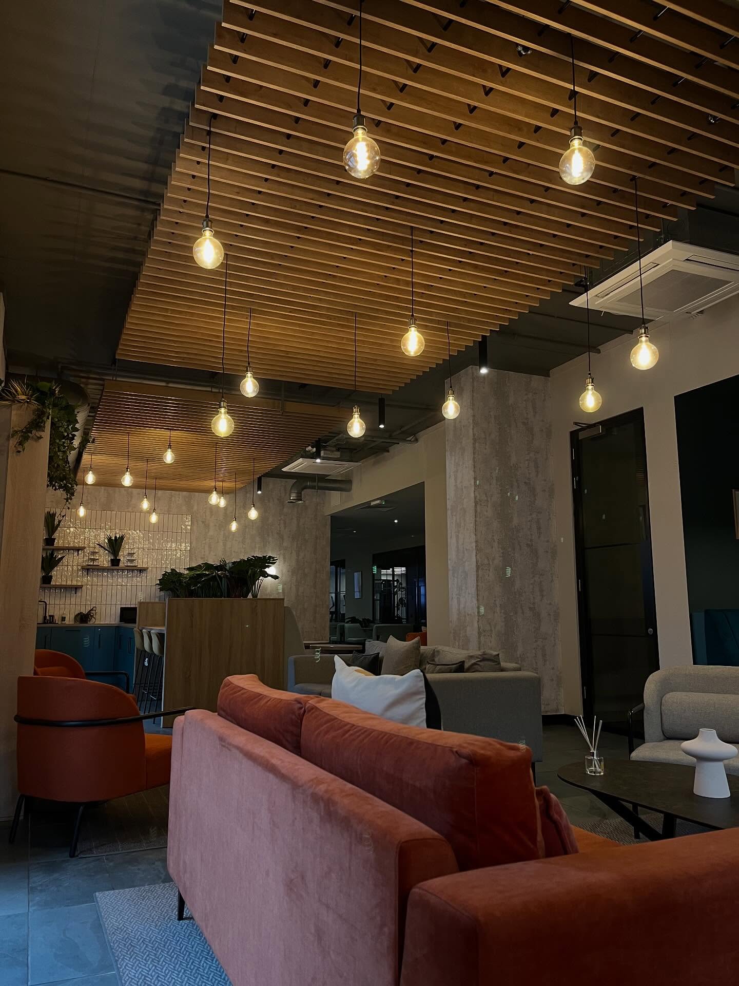 Happy 4th Birthday to The Arches! 🎈
Thank you for all your support throughout the years, whether you have been here from the start, have just moved in or are thinking of joining The Arches family☺️
Be sure to join us for our remaining October events to celebrate the spooky season & our community! 🎃