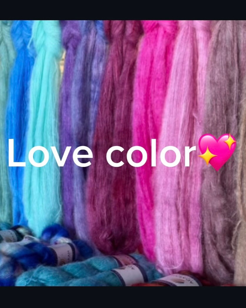 We love color here at AdarahFiberArt.com