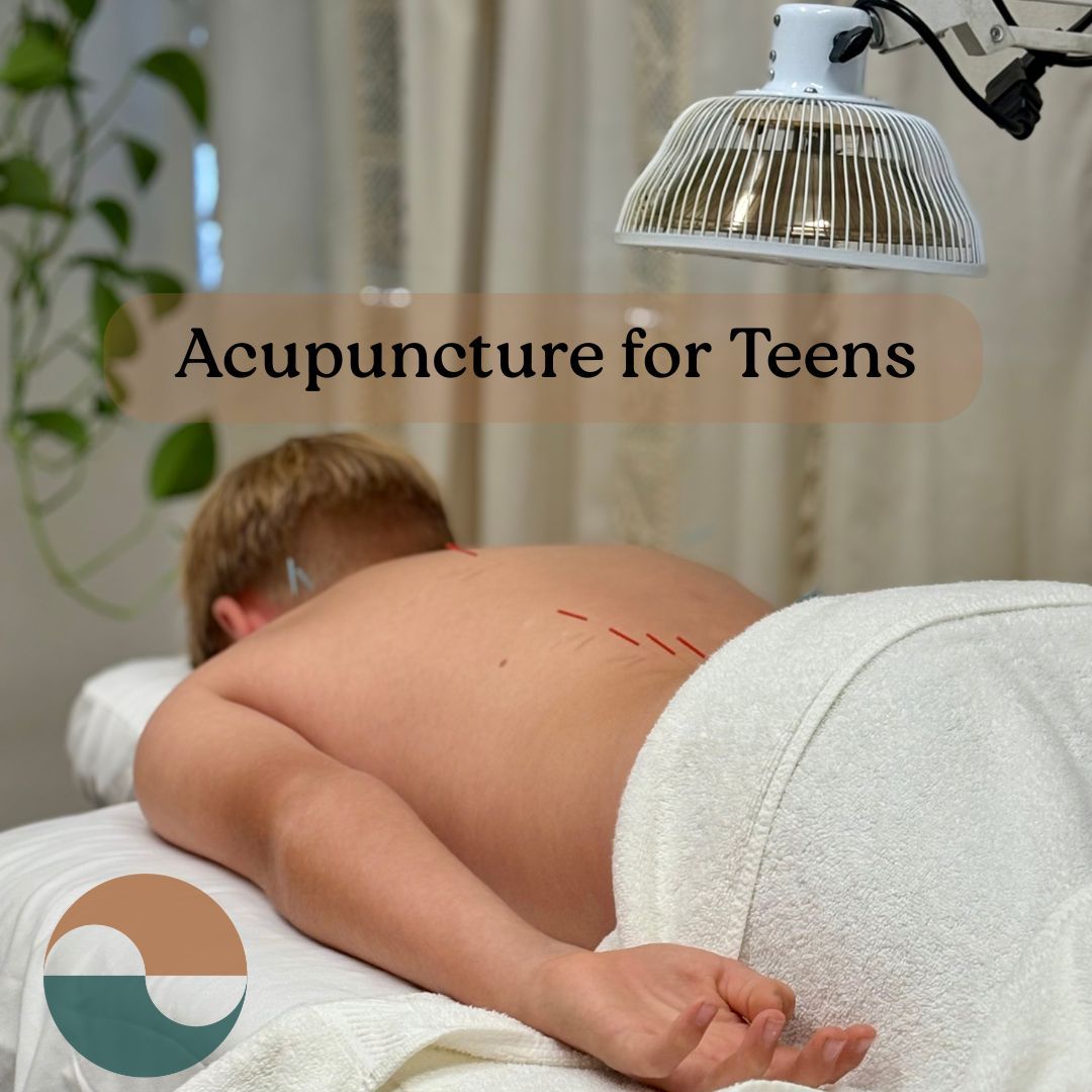 ✨ Do you treat teens? ✨
Yes, I do! 💛
Teens have so much on their plates — school, sports, social pressures, extracurriculars… it can be overwhelming. Acupuncture gives them a chance to pause, reset, and experience true downtime (without a screen!).
It helps calm their nervous system, improve focus, ease growing pains, and support emotional balance. Teens often respond really quickly because their patterns haven’t been around as long.
Common things I treat include:
🌿 stress & overwhelm
🌿 Headaches
🌿 Menstrual issues
🌿 Pain from injuries
🌿 Digestive concerns
🌿 Sleep difficulties
Acupuncture is gentle, safe, and incredibly effective for helping teens feel more balanced — body and mind. 💫
📍 Free Flow Health | Kearny Mesa / Serra Mesa
✨Some Insurance Accepted. Visit homepage to verify your benefits. Link in Bio!
#teensacupuncture #sandiegoacupuncture #sandiegoteens #acupunctureforteens #acupunctureworks #sandiegowellness #holistichealthsandiego #sandiegoparents #sandiegofamilies #sandiegowellbeing #freeflowhealth #stressreliefforteens #teenmentalhealth #nervoussystemsupport #painmanagement #hormonebalance