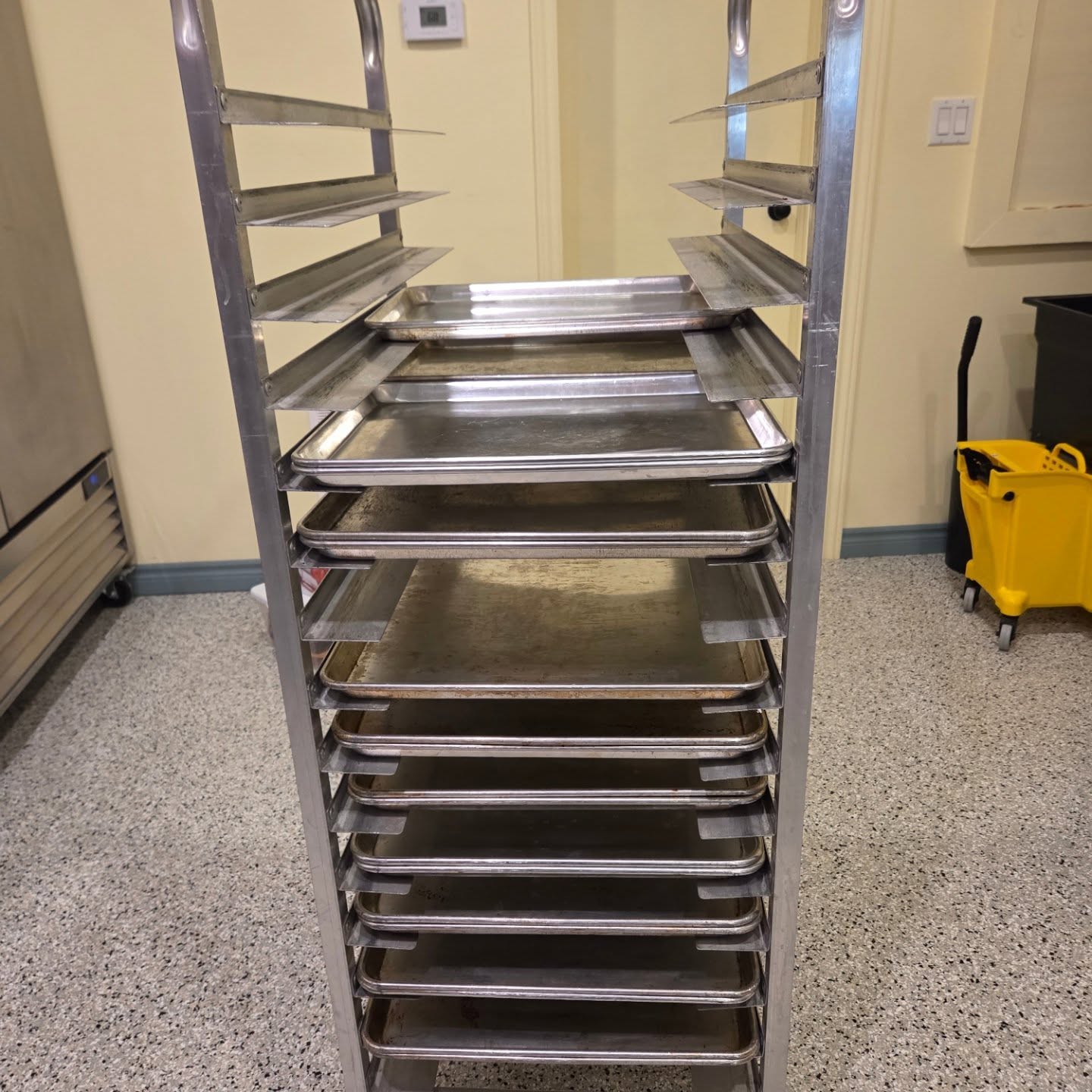 🚨 Bakery Blowout Sale – Everything Must Go! 🚨
When:
🗓 Friday, Oct 24 | 10am–4pm
🗓 Saturday, Oct 25 | 9am–3pm
Where: 425 Mara Road, Beaverton, ON
Looking for bakery gear, kitchen essentials, or extras for your business (or home kitchen)? We’ve got a ton of items up for grabs, and they all need good homes!
👀 Pro tip: More items than shown here—check back for previews!
💬 Want to make sure you snag something? Message me—maybe we can reserve it!
💵 Payment: Cash or e-Transfer only
Don’t miss out—once it’s gone, it’s gone!