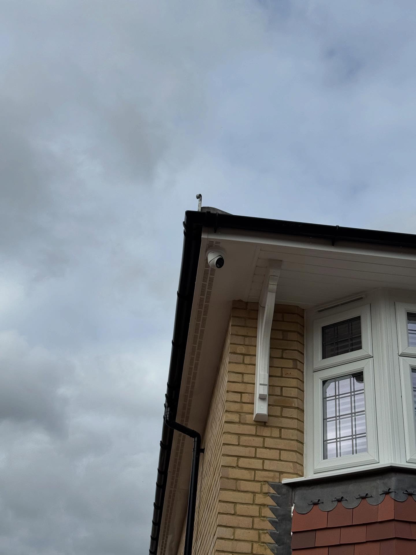 🔒 Another Home Protected in Royston!
Today, The AV Guys secured another property with the latest in CCTV hybrid light technology — offering crystal-clear vision and audio both day and night. 🌙📹
Our advanced systems don’t just record; they deter intruders, capture detail in full colour, and keep you connected wherever you are.
Whether it’s your home or business, we deliver smart security you can trust.
📍 Serving Royston, Herts & Essex
💬 Message us today to see how we can help protect your property.
#CCTV #HomeSecurity #TheAVGuys #HybridLightCCTV #Royston #SecurityExperts #ProtectWhatMatters #SmartHome