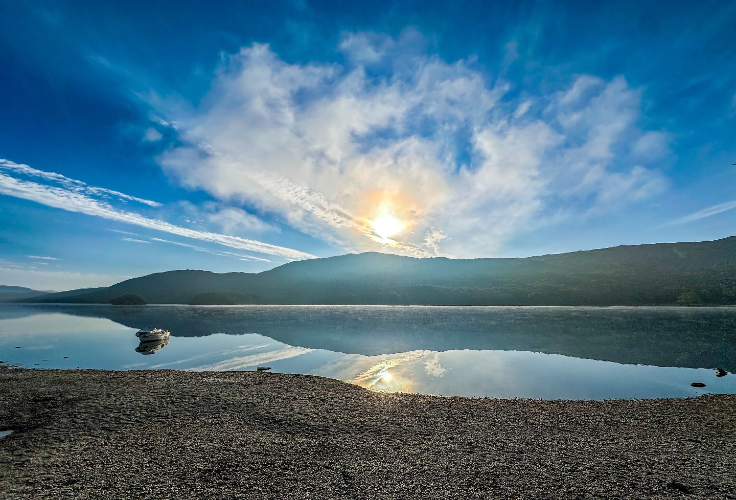 Solitude and landscapes
Creativity flourishes in solitude, the ability to sit and be, to be present, to shut down the noise.
Life pushes and pulls, various deadlines, chores, responsibilities all conflict with creativity.
Everybody needs some solitude, some reset time, time to reconnect with oneself.
Solitude takes courage also, the courage to listen to yourself and to act.
So, to problem solve we usually need creativity and to get that we probably need solitude. So why do we insist on sitting with the noise frantically rushing from disaster to disaster, when we really need to step into this.
#solitude #mountains #lakedistrictuk #lake #sunrise