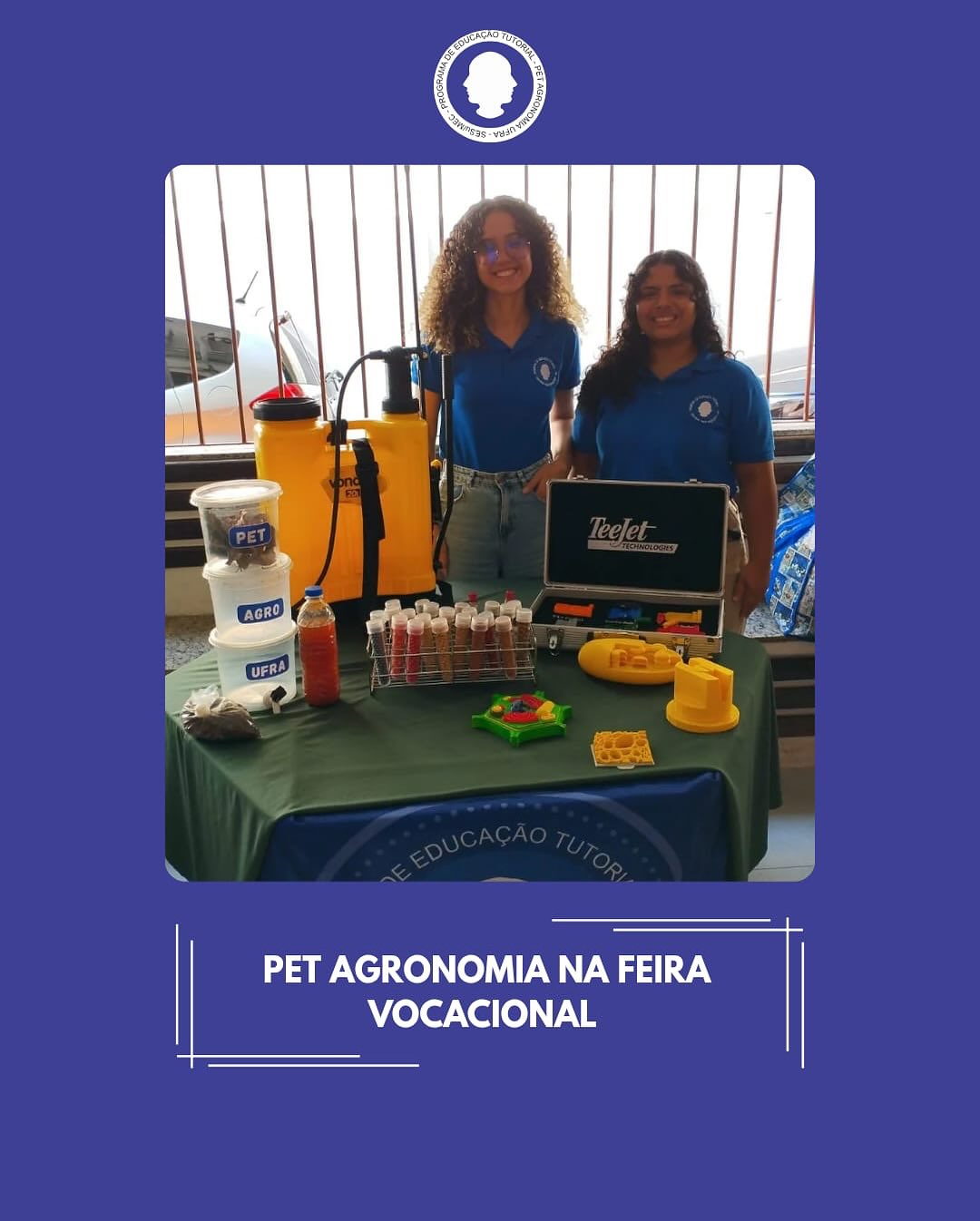 ✨ O grupo PET Agronomia teve a honra de ser convidado para participar da Feira Vocacional do @colegioalfa.oficial
Ficamos lisonjeados e gratos por essa oportunidade incrível de compartilhar um pouco do nosso trabalho e das diversas possibilidades que a Agronomia oferece. 🌱
Durante o evento, apresentamos projetos, atividades e iniciativas que refletem o compromisso do PET Agronomia com o ensino, a pesquisa e a extensão. Foi um momento de troca de conhecimento e inspiração com os estudantes que estão dando seus primeiros passos na escolha de suas futuras carreiras! 💚
#PETAgronomia #UFRA #Agronomia #FeiraVocacional #ColégioAlpha #CiênciasAgrárias #ExtensãoUniversitária