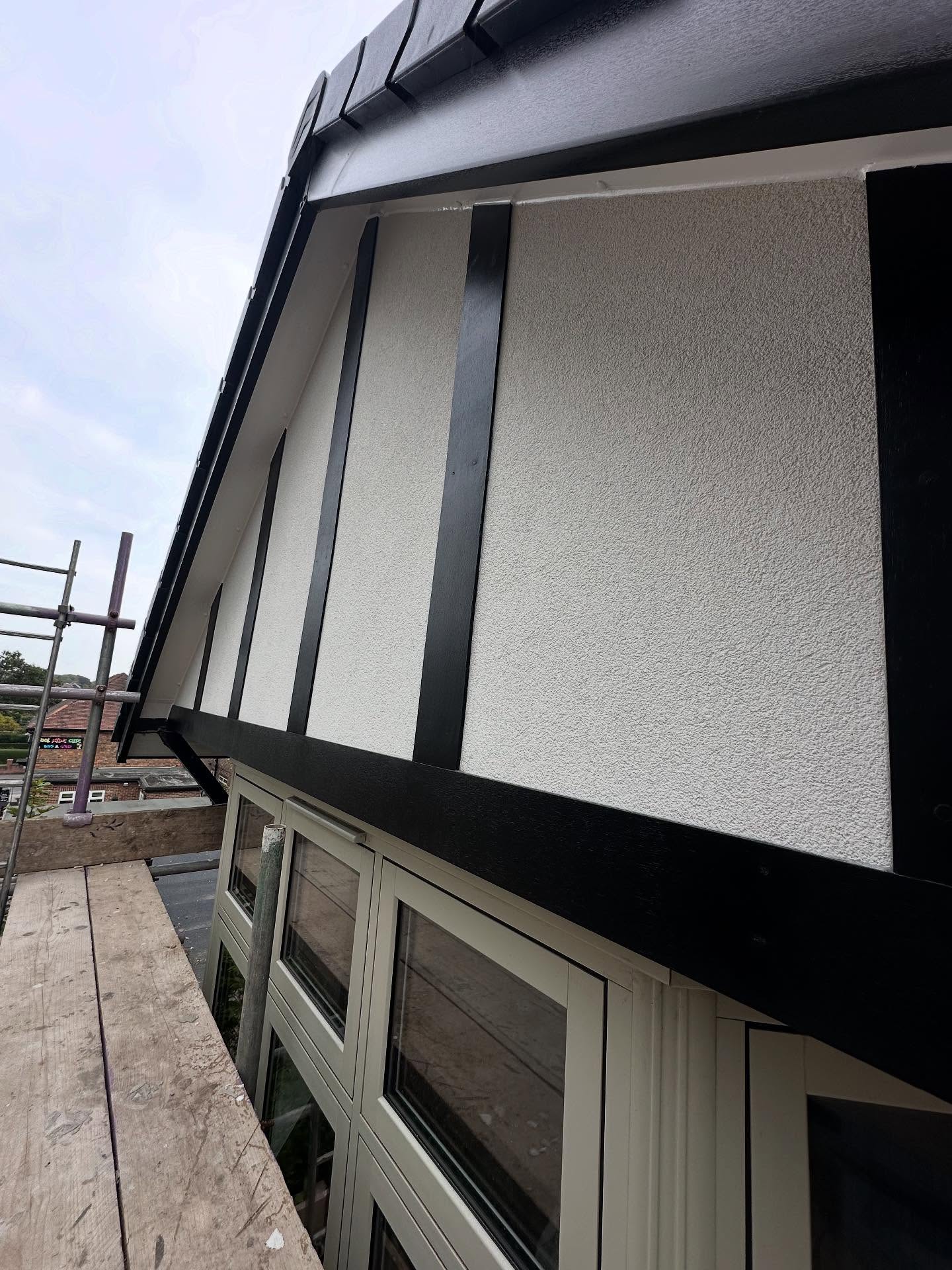✨Fresh look for this Wollaton home!✨
Out with the old, in with the new.
We stripped away the tired front render and mock Tudor timber, giving it a complete facelift with a smooth silicone render and crisp new timber detailing.
The back of the house also got a refresh — after removal of the old timber cladding we replaced it with the same sleek silicone render for a clean, modern finish!
#siliconerender #nottingham #colouredrender