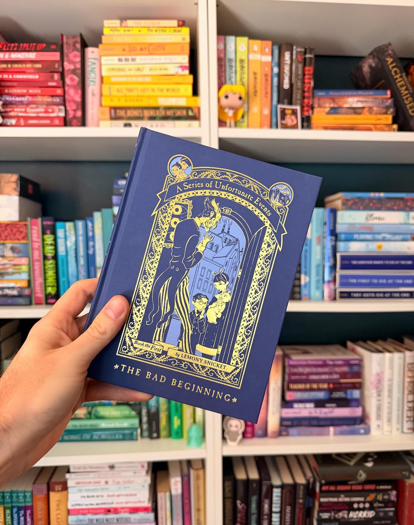 As soon as I heard there was going to be an anniversary edition of The Bad Beginning with *new content,* I knew I had to get it! When I was a teen I was OBSESSED with this series. I WAS part of VFD with the amount of research I did to figure out all the secrets 🤣
Well… the *new content* isn’t necessarily new or exciting, which is pretty disappointing. The content is only an illustrated list of characters 😑 BUT Snicket includes the band of Female Finnish Pirates which, if you know me, their involvement is one of my biggest gripes about this series.
Did you like this series? Were you ALSO part of VFD? The world is quiet here.
#asoue #aseriesofunfortunateevents #lemonysnicket #thebadbeginning lemony, snicket, the, bag, beginning, a, series, of, unfortunate, events, vfd