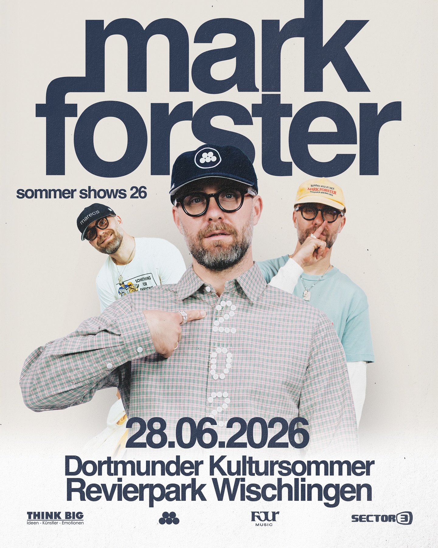 MARK FORSTER BEIM DORTMUNDER
KULTURSOMMER 2026
Der Dortmunder Kultursommer startet mit einem echten Highlight: MARK FORSTER – SOMMER SHOWS 26
🗓️ 28. Juni 2026
📍 Revierpark Wischlingen, Dortmund
🎶 Im Rahmen des Dortmunder Kultursommers 2026
Tickets unter eventim.de oder livemodus.de
Nach ausverkauften Tourneen und unzähligen Charterfolgen kehrt Mark Forster im Sommer 2026 wieder zurück auf die Open-Air-Bühnen – und einer seiner Stopps führt ihn direkt nach Dortmund!
Am 28. Juni 2026 verwandelt der Sänger den Revierpark Wischlingen in eine große Sommerbühne voller Emotionen, Herz und Authentizität.
Mit seinen neuen Songs „Zeitmaschine“ und „Rettest Du Mich“ zeigt Mark Forster, wie Pop, Indie und Elektronik auf besondere Weise verschmelzen können
– reifer, mutiger und authentischer als je zuvor.
Natürlich dürfen sich Fans auch auf all die Hits freuen, die längst Generationen verbinden: Von „Übermorgen“, „Chöre“ und „194 Länder“ bis „Au Revoir“ – ein Abend zum Mitsingen, Fühlen und Feiern.
Ein Konzert mit dem typischen Forster-Gefühl: nahbar, echt, zeitlos.