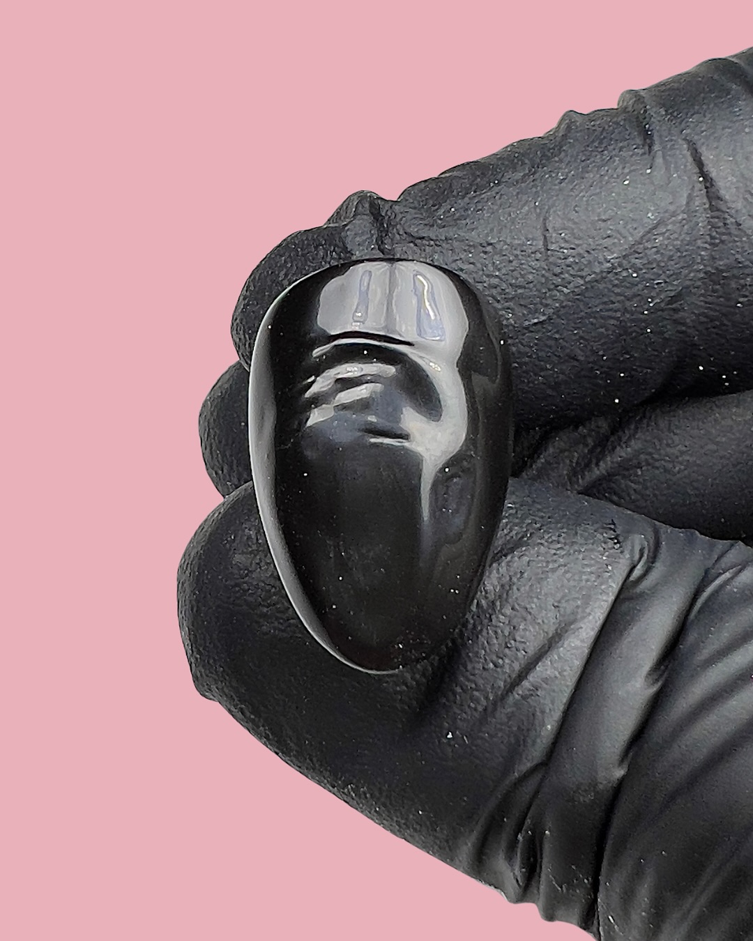 If your gel polish looks rippled, wrinkled, or uneven after curing, it’s a sign the product hasn’t cured properly beneath the surface. 🙈
Common causes:
• Applying layers too thickly.
• Using the wrong or incompatible lamp.
• Uneven hand placement in the lamp.
• Old or overexposed gel products.
#NailEducation #NailTechTips #GelPolishProblems #NailTraining #NailTechUK #NailKnowledge #NailPro #NailSalonTips #NailTechLife