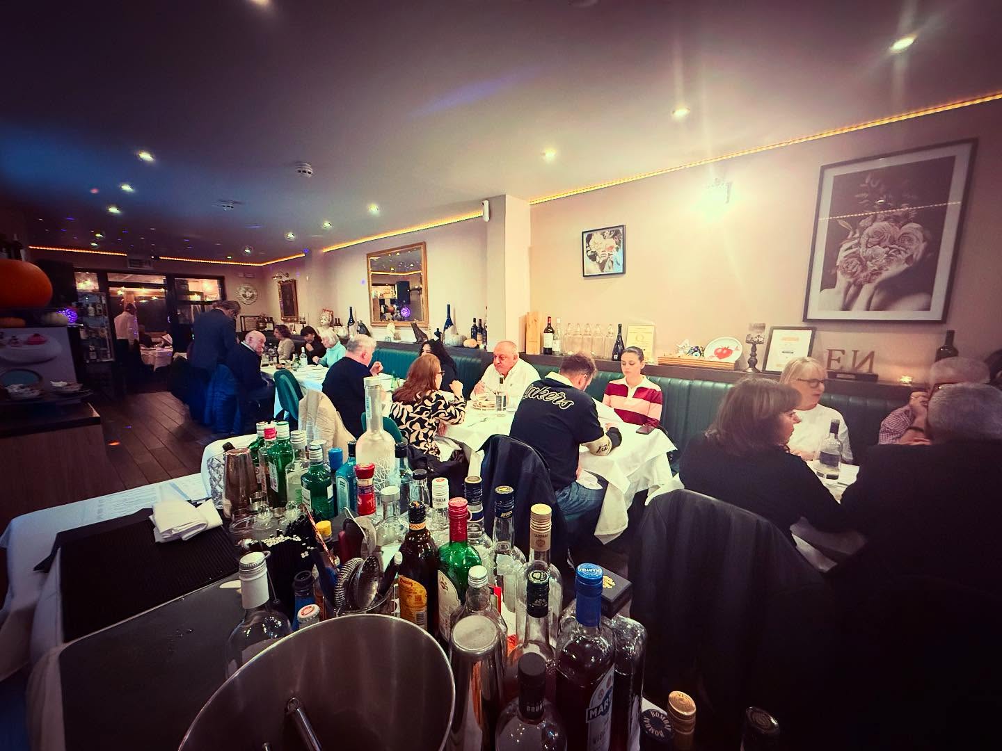 🌟 What are your dinner plans for the weekend? 🌟
Join us at Lizzie’s Cucina Italian Restaurant for an unforgettable dining experience! Indulge in our delicious pastas, fresh seafood, tender meats, and vibrant vegetables, all made with authentic ingredients from Italy. 🍝🍤🥩🥦
Gather your friends and family and treat yourselves to a cozy evening filled with delectable flavors! We can’t wait to serve you! 🇮🇹❤️
#dinnerplans #italiancuisine #lizziescucina #freshingredients #weekendvibes #northlondon #northlondonrestaurants #michellinguide #madewithlove @carmelo_carnevale 🍾🥂