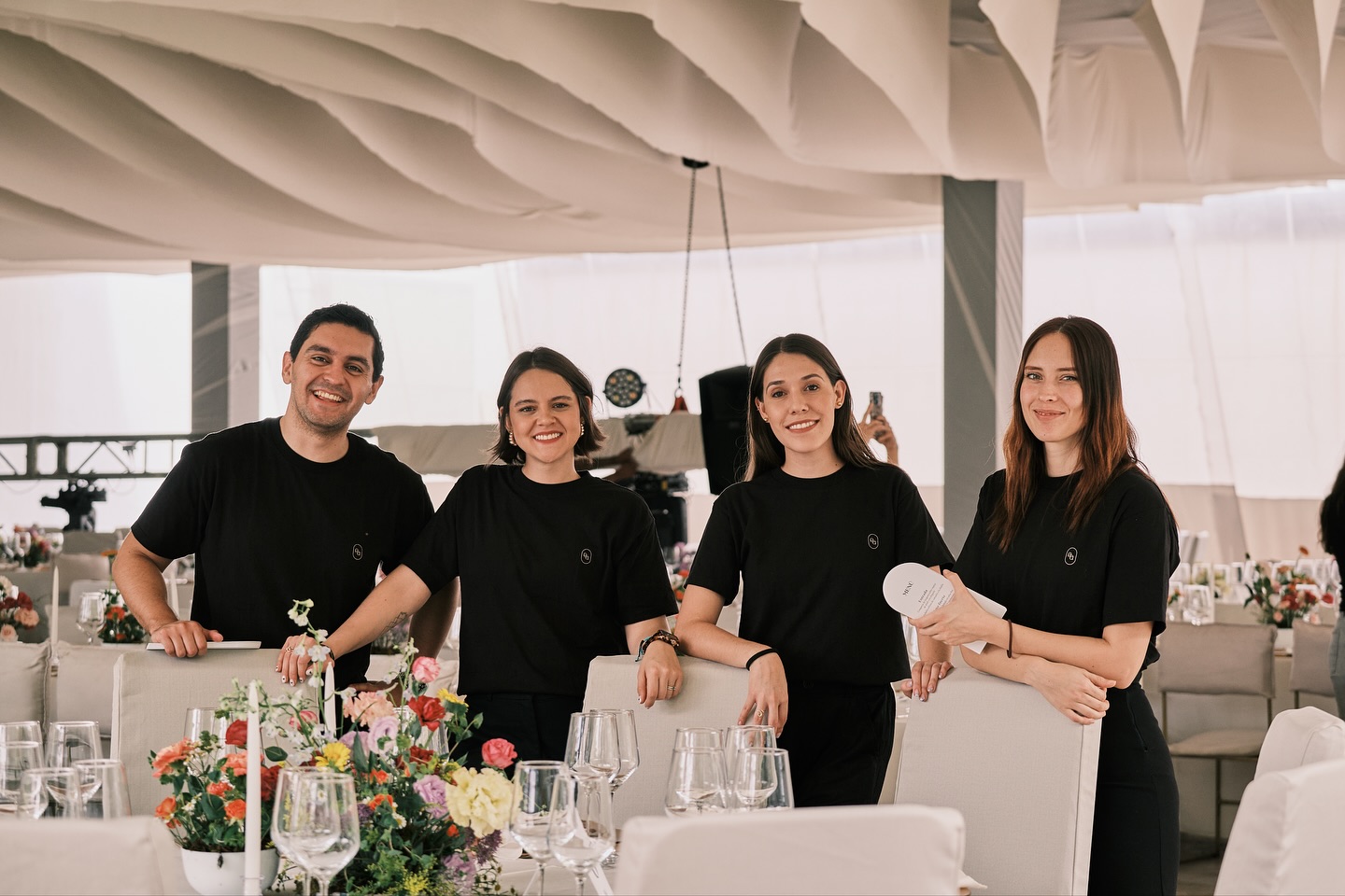 Somos más que un equipo, somos el corazón detrás de cada historia 💛