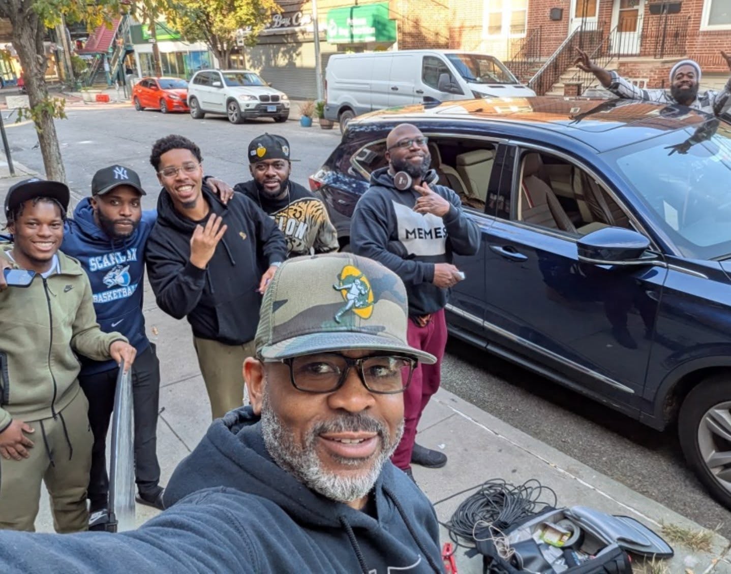 Another scene in the books. #setlifeπ¬ #gsoundfilms @boogiebreeze @galacticturtle240 @lesbred6 @mosesrivers_ @ty.millan @moneymark_tv #bxfilming They not ready for this oneπ―πͺπΎ