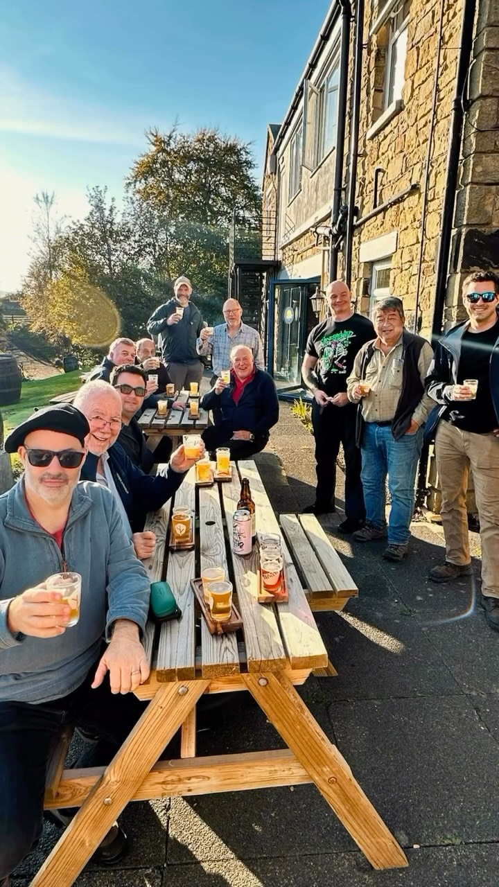 What’s a great way to end a tour? At the pub, obvs. We had a great time guiding this group to celebrate Andy’s big birthday. A guided walk along the best bit of #HadriansWall, a visit to @officialvindolandatrust and beer tasting at @twicebrewedbrewco Tap Room 🍻
#curiuscompass #celebrationtour #trailswithfriends #trailswithfamily #guidedhikes #cheerstothat