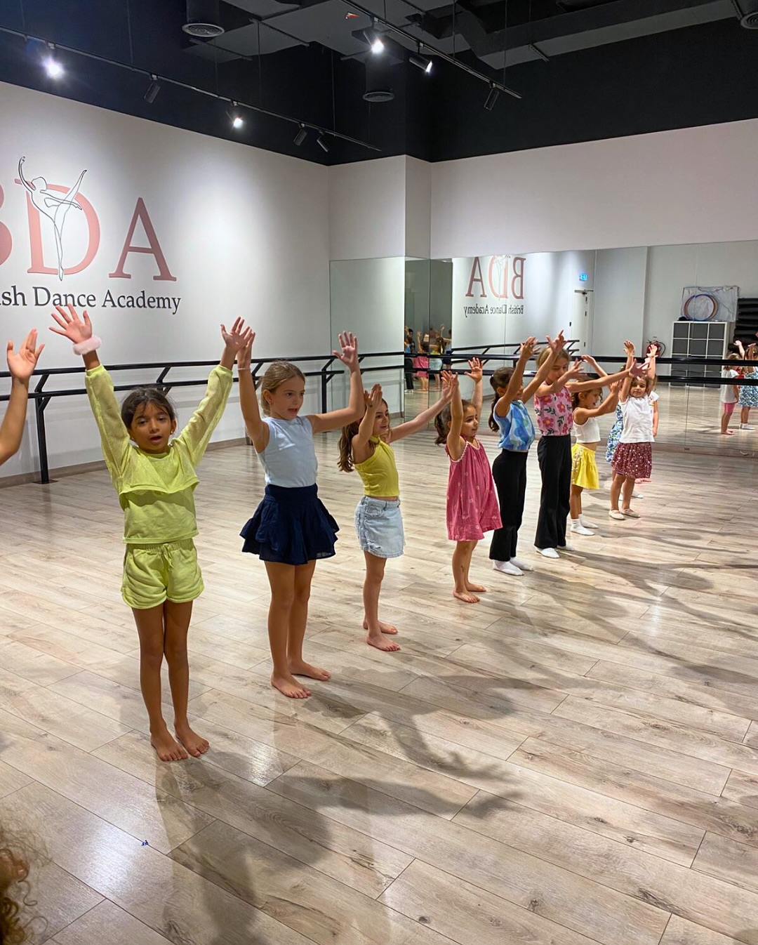 🎪 Days 3–5 of Autumn Dance Camp – The Greatest Show Finale!
🌟 The final days of camp were filled with energy, teamwork and excitement as our campers brought their routines to life and perfected their performances.
💫 From musical theatre and jazz to ballet, hip hop and acro, campers refined their technique and confidence while adding the final circus-inspired touches to their crafts.
🎭 Our end-of-camp performance on the last day truly wowed families, showcasing all the talent, creativity and hard work from an amazing week.
✨ What a fantastic finish to our Autumn Dance Camp; full of passion, fun and showtime magic!
📱 For more information on our Dance Camps, WhatsApp our Student Support at +971 58 850 3743.
#dubaidance #dubaidancers #balletclassdubai #balletdubai #dancedubai #kidsdanceclass #kidsdancedubai #kidsballetdubai #dubaidanceacademy #ballet #britishdanceacademy #danceschooldubai #danceacademydubai #adultdancedubai #dubaidanceschool #dubaidancecommunity #danceindubai #balletindubai #dubaikids #dubaikidsactivties #dubaistudiohire #dubaibirthdayparties #dubaibirthday #dancecampdubai #dubaicamp #dubaichildren #dubaieducation #dubaischools #danceshopdubai #danceexamsdubai