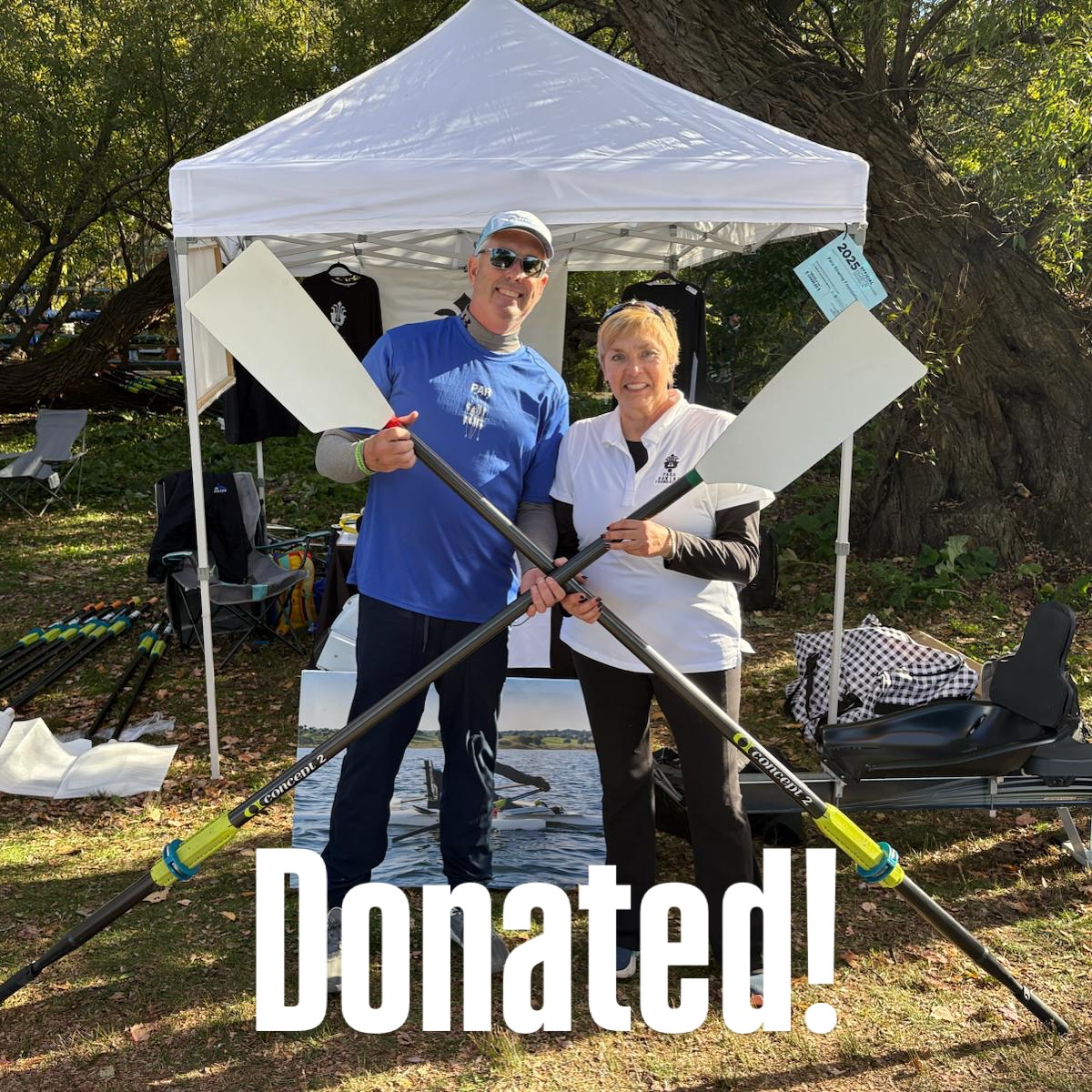 Philadelphia Adaptive Rowing (PAR) collected a donated pair of Concept2 adaptive oars from Para Rowing Foundation’s Executive Director at HOCR ‘25 today.
These oars will help PAR athletes perform on the water. PRF is committed to lifting up every athlete who deserves support.
#ParaRowing #everyBODYrowing #AdaptiveEquipment #PAR