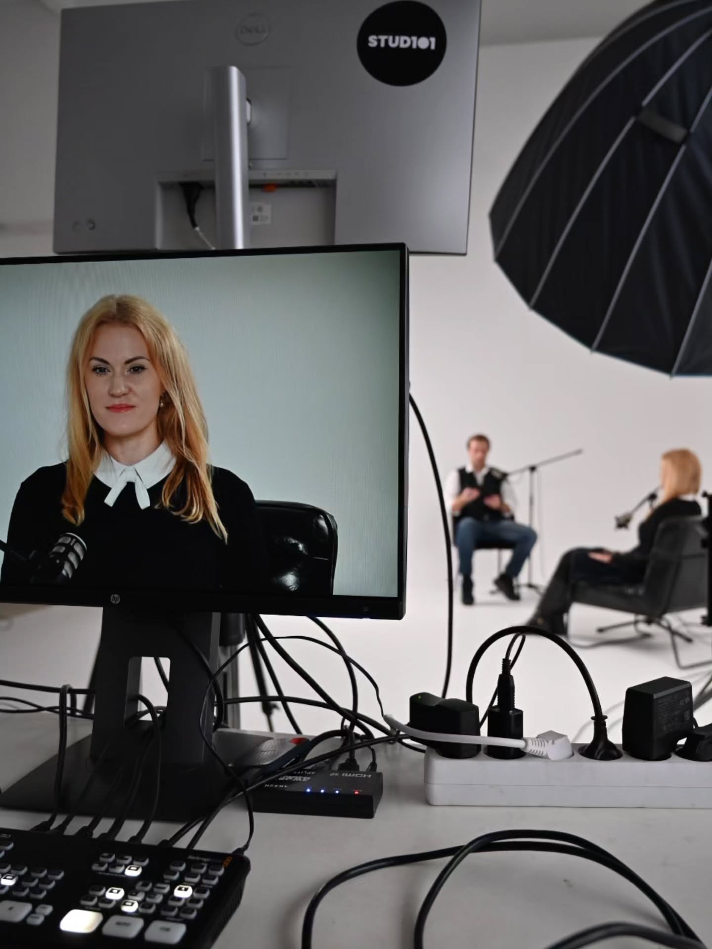 Dar vienas šaunus video įrašas :)
#tinklalaidė #tinklalaidėsfilmavimas #podcaststudija #podcastfilmavimas #videostudija #kaunas #fotostudija #marketingas #kurėjai