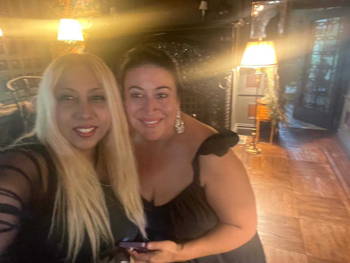 Food Vampire graced our Blue Door Gala today. #bdac #mezikal #cityofyonkers #greystonecourt #foodvampire @the_food_vampire