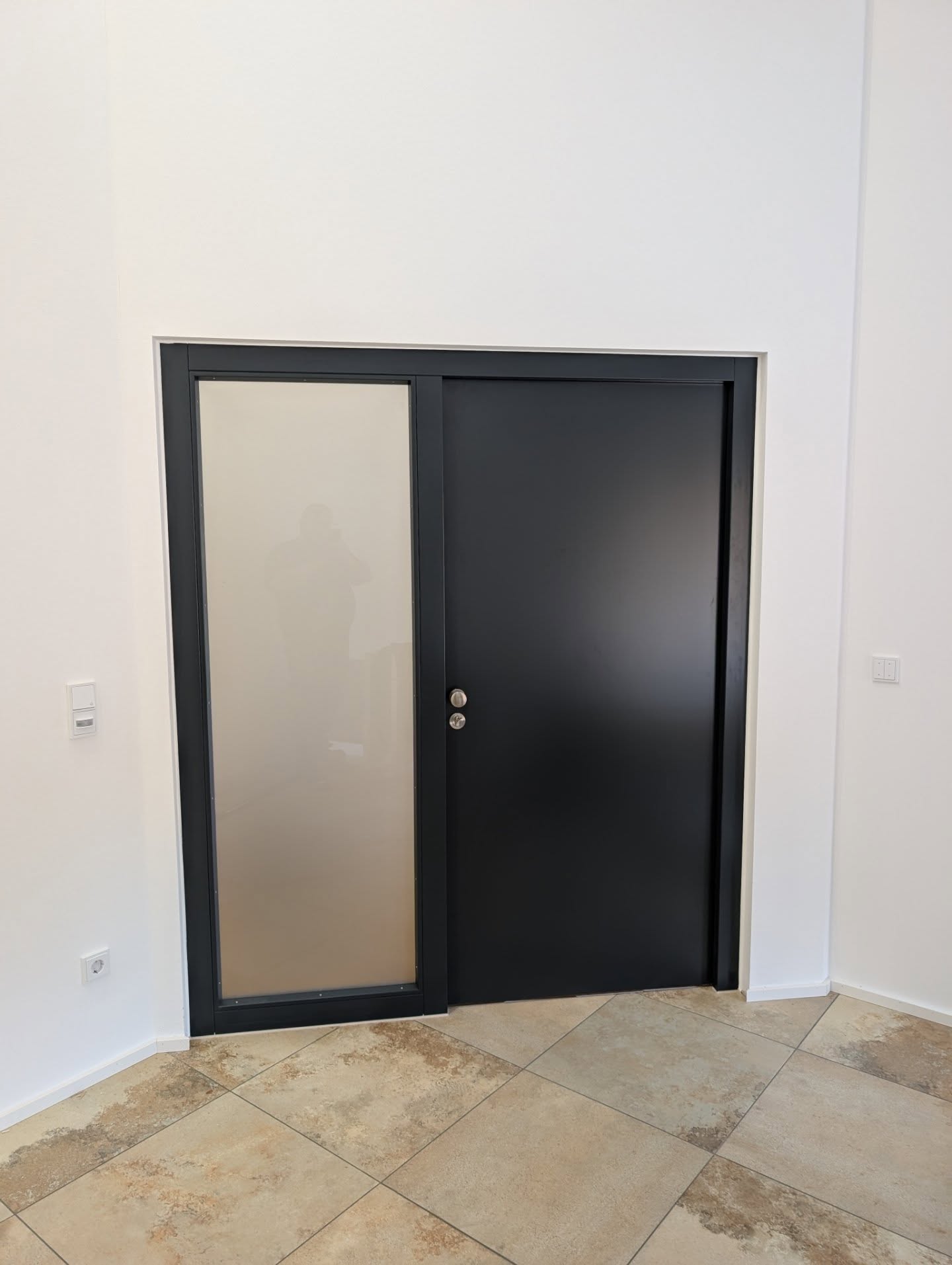 Wohnungseingangstüren und Zimmertüren