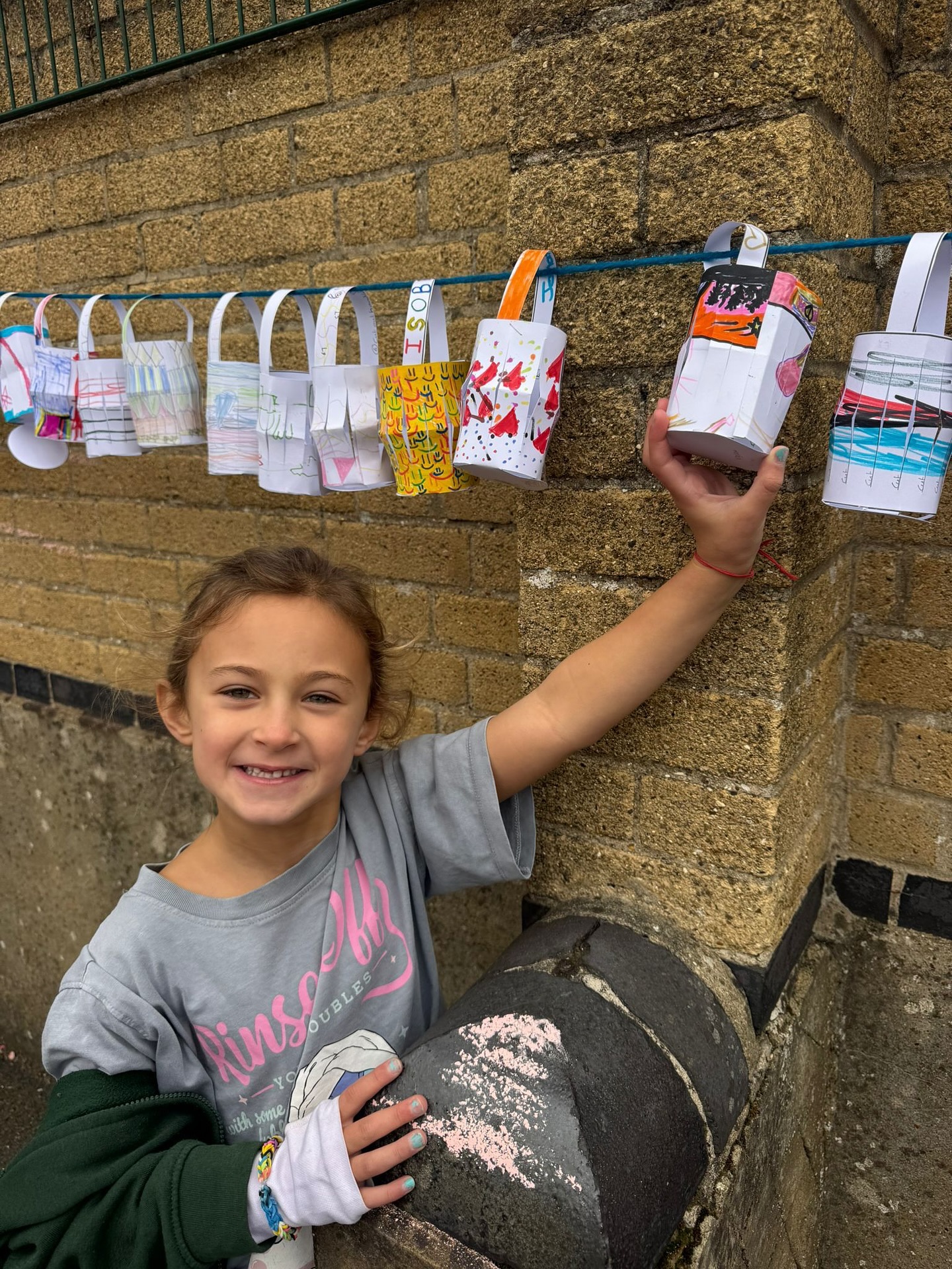 ๐ A huge thank you to everyone who helped bring todayโs Diwali celebration to life!
It was the perfect way to see in the weekend โ so lovely to watch the children sharing their beautiful creations, tasting new foods, and celebrating together. ๐โจ
#Diwali #FestivalOfLights #FouldsPrimary #Community #YearOfLight
