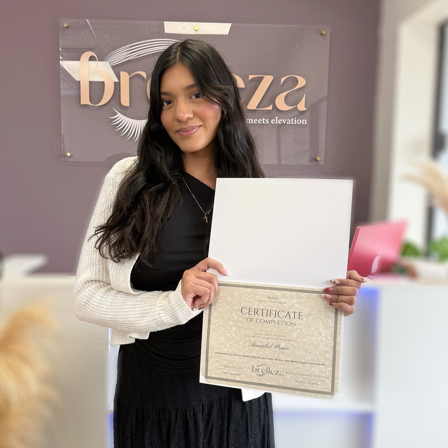 So proud of another amazing student I had the pleasure of training! 🥳
Grateful for every opportunity to share my knowledge and help others grow into confident, successful artists. Each training reminds me how rewarding it is to pour into others and watch them thrive. Feeling beyond thankful for every student God places in my path. ❤️
Congratulations Annabel! You’ve got so much talent, you’re going to be an incredible brow artist 🙌🏼