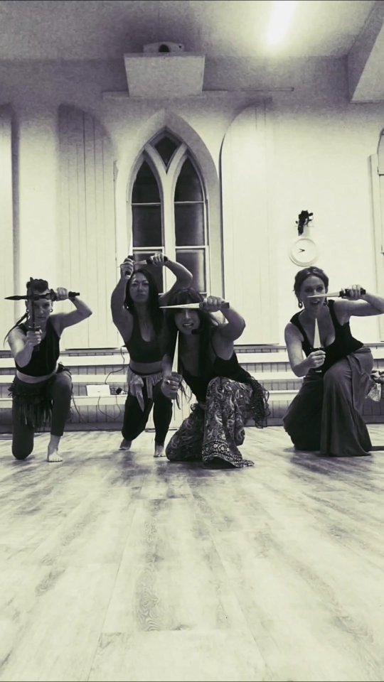 ✨When the battle isn’t with others, but within.✨
Each slice, each step forward, cuts through doubt, fear, and every self-limiting belief that’s ever tried to hold us back. 🗡️🔥
We move not to fight, but to free ourselves.
We are our own warriors, and our dance is the spell that sets us free.
Catch this act at "Wicked Moon" Halloween Show this Friday at the Kitchener- Waterloo Little Theatre hosted by @willow_dances
#InvoketressDance #WitchWarrior #DanceAsRitual #CutThroughTheNoise #SelfLiberation #sacredmovement #Invoketress #ishrablanco #ishra #marysnow #Guelph #guelphdance @kwlittletheatre