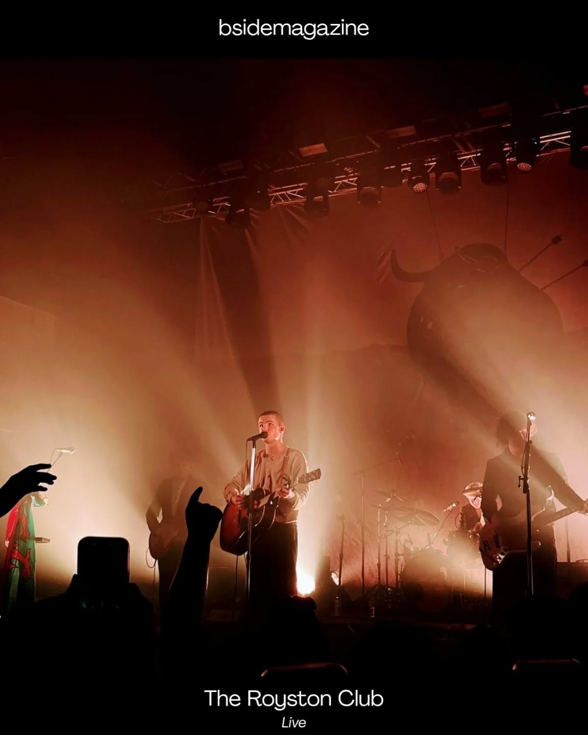 The Royston Club. Live. Coming to B-Side 002... ⏳
📸 @apwduncan
#theroystonclub #review #gigphotography