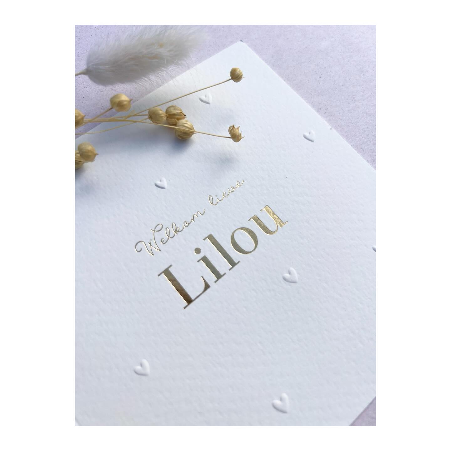 Hello Lilou 🤍
Een prachtig kaartje met blinddruk en traditionele gouden foliedruk voor Lilou.
#geboortekaartjes #geboortekaartjeopmaat #foliedruk #geboortekaartjemetfoliedruk #geboortekaartjesbelgie #aquarelgeboortekaartje #doopsuikeropmaat