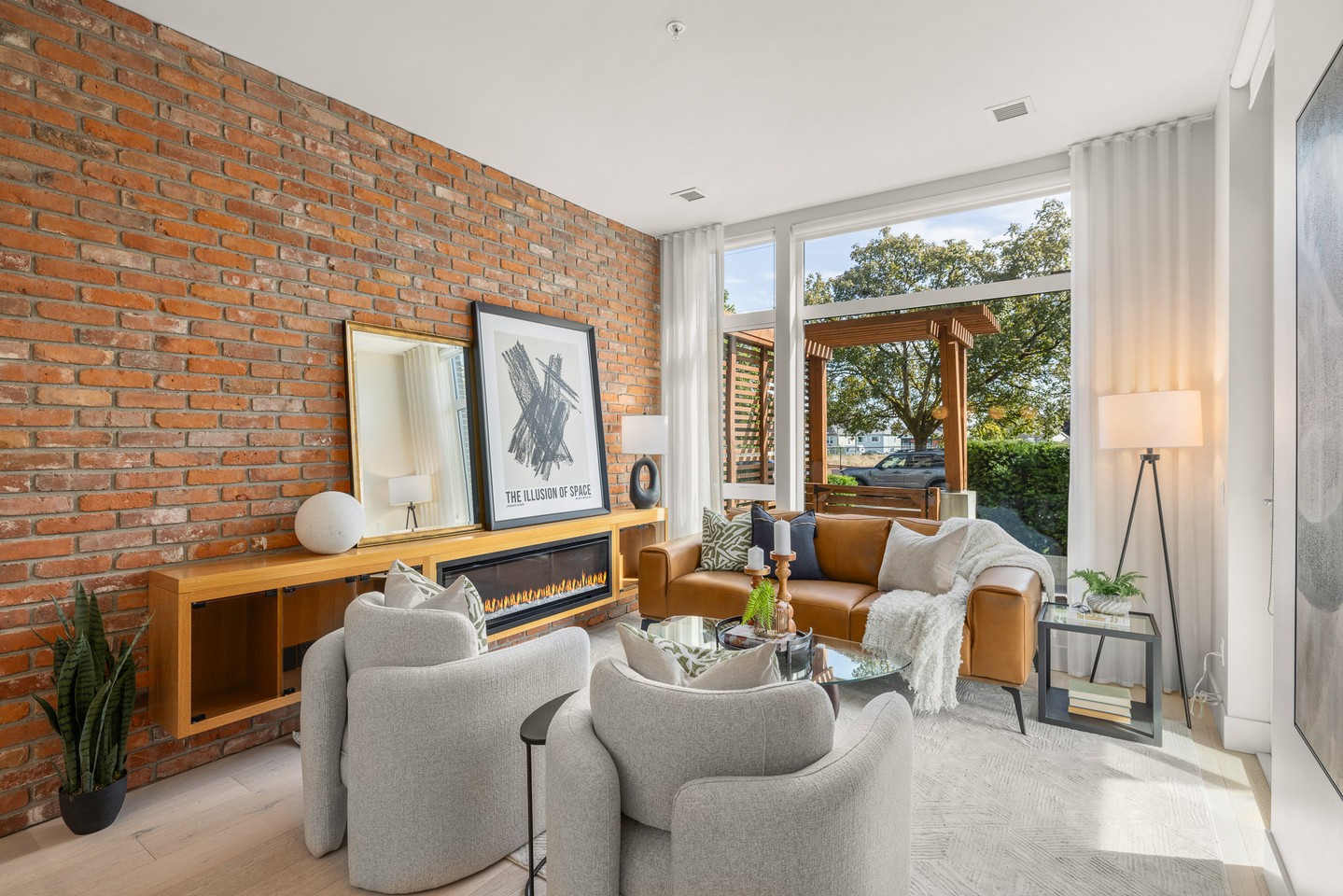 Capturing the balance of warmth and texture — natural light, rich tones, and a statement brick wall that steals the show! @deannanoyce_realtor
#victoria #photography #yyjrealtor #socialmarketing