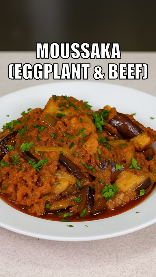 Egyptian Moussaka | Baked Eggplant with Meat Sauce
Okay, khalas! The full recipe with video, ingredients list, and written instructions is on my website theegyptiancook.com— link in bio.
Ingredients
(Seasonings should be added to taste.)
For the Eggplant:
• 7 eggplants
• sea salt
• olive oil
For the Tomato Sauce:
• olive oil
• 1 yellow onion, diced
• 4 garlic cloves, minced
• 3 pounds tomatoes, diced
• ground coriander
• ground cumin
• sea salt
• black pepper
• white vinegar (optional)
For the Meat Filling:
• olive oil
• 1 yellow onion, diced
• 2 green bell peppers, diced
• 4-6 garlic cloves, minced
• 3 chilli peppers, sliced (optional)
• 2 pounds 80% lean ground beef
• ground coriander
• ground nutmeg
• sea salt
• black pepper
• water
For Garnish:
• fresh cilantro, chopped