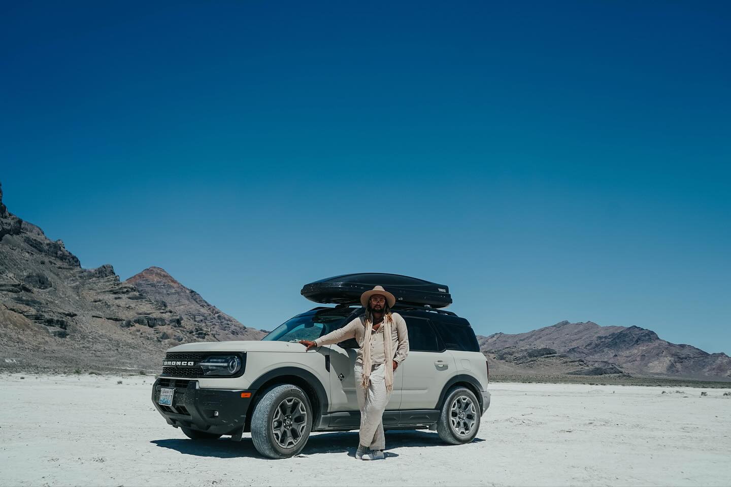 @fordbronco - this was a self portrait.
I make your Bronco look pretty good don’t you think? I’m open to collaborations next time 😘💸✨