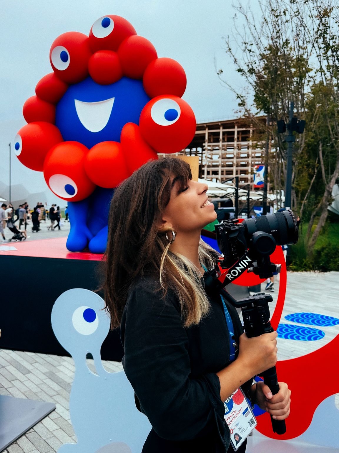 BIG love to Maria ♥️ Who lived, created, and collaborated with the amazing @livelab_official in Osaka, covering several @expo2025japan events the past 6 months.
Even though the project came with its fair share of challenges, it became an experience to carry for a lifetime, and proof of what can grow out of persistence, creativity, and connection.
Thank you for your incredible work and energy and on to the next adventure! But first: enjoooy the warmth, love, and hugs back home ✨
Second slide: one of Maria’s famous ‘daily visuals’ reels showing moments in her journey.
Check @itsmariavisuals for more 🤘
Third- final slide: home video’s of one of our visits and realtime Maria lovin’.