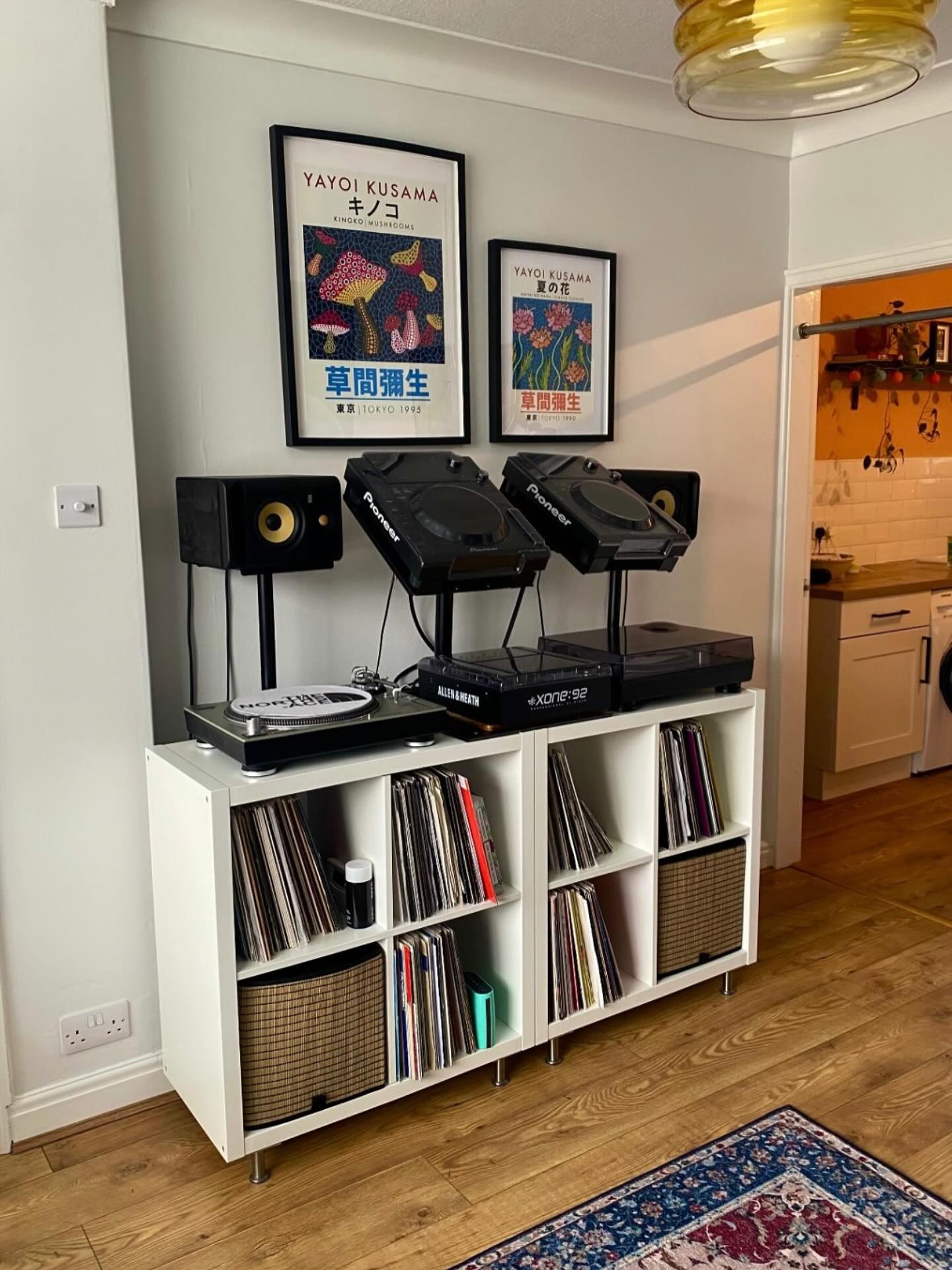 @yayoikusama.dots
@norfn__