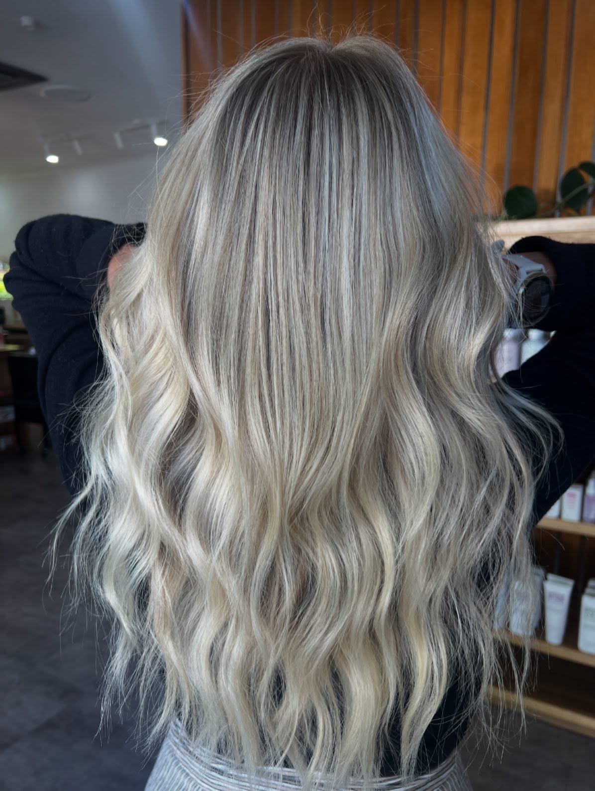 blonde refresh ✅
haircut ✅
feeling hot af ✅
#launcestonhair #launcestonhairstylist #launcestontasmania