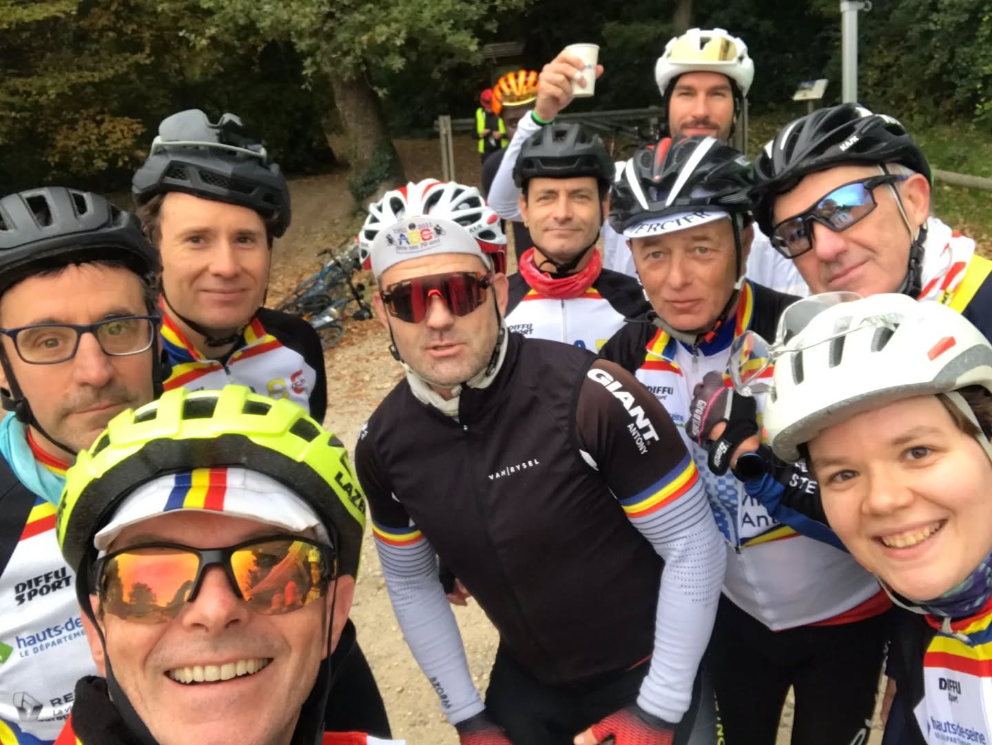 #ABCcyclos 🟦🟨🟥
Les cyclos présents sur le Toboggan Meudonnais.