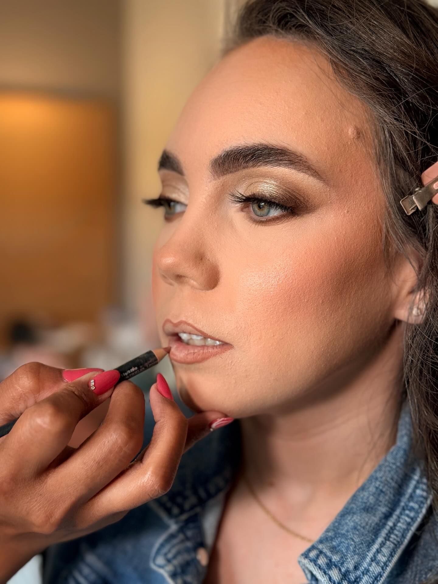 Bridal glam hits different ๐ฎโ๐จ๐
Dare 2 Dream Bride: Deborah
Hair: @jennifer_valentine_hair
#tampamua #tampamakeupartist #makeup #glam #explore #floridamua #mua #floridamakeupartist #makeupartist #orlandomua #orlandomakeupartist