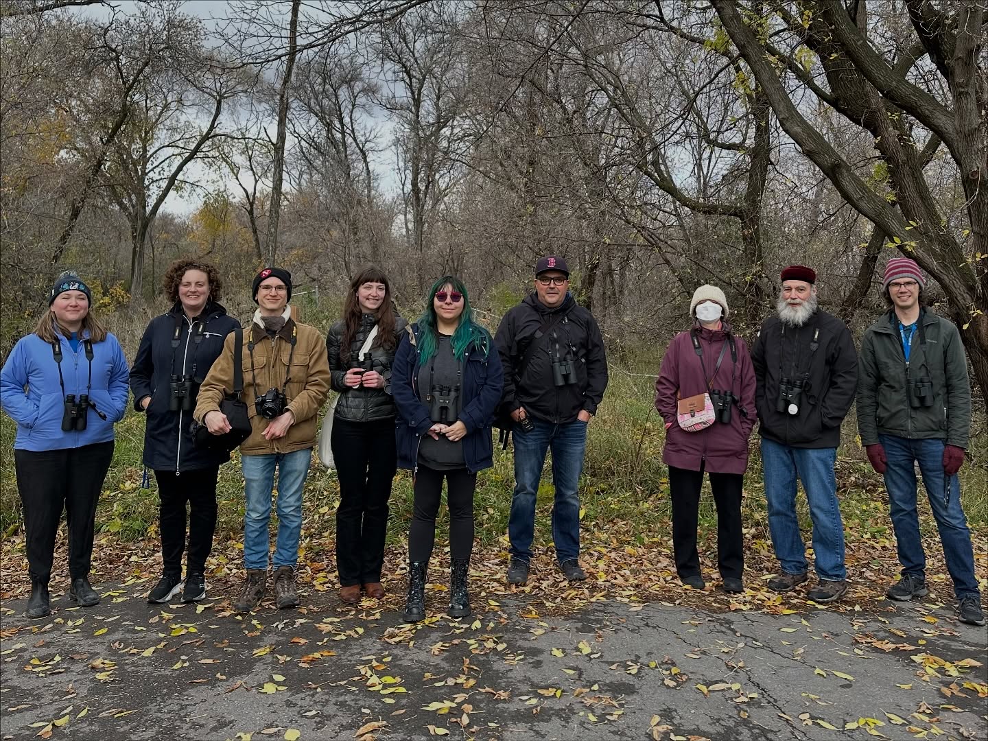 Our weekly birding walk was a blast despite the chilly weather! We saw some amazing birds, including Snow Geese, Blue-winged Teals, and a Bald Eagle having fun in the wind.
Join us for our last birding walk of the year next week!
Slide 1: The UMIBC birding crew this week!
Slide 2: Thanks Ally for spotting that American Robin!
Slide 3: A Blue-winged Teal