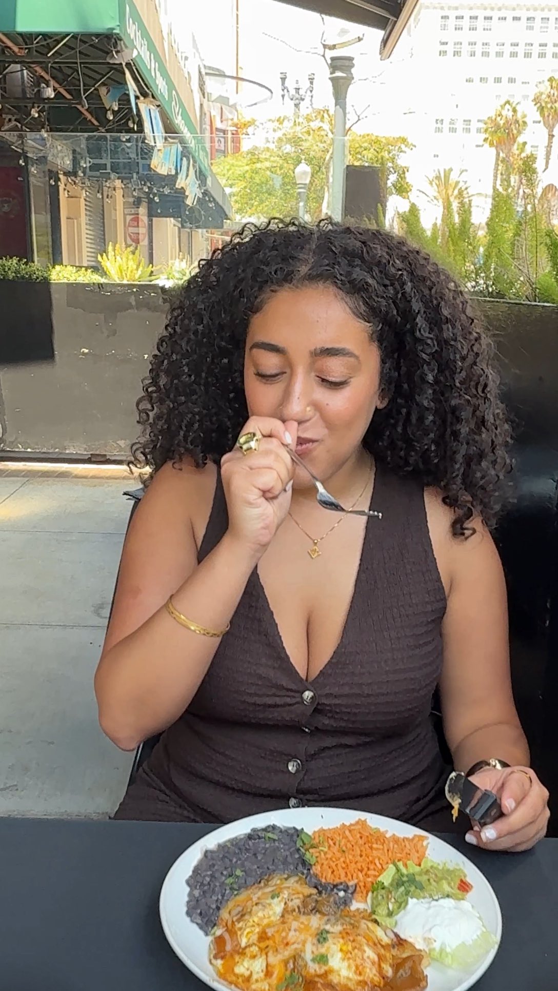 Your weekend just got a whole lot tastier.
Brunch is back at The Carvery—with fresh pastries, mouthwatering plates, and cocktails that’ll have you ordering round two 🍹 Saturday & Sunday at 11 AM
Reserve your spot & let’s brunch!
.
.
.
.
.
.
#BrunchAtTheCarvery #DTLBBrunch #LongBeachEats #CarveryLB #WeekendEats #BottomlessVibes