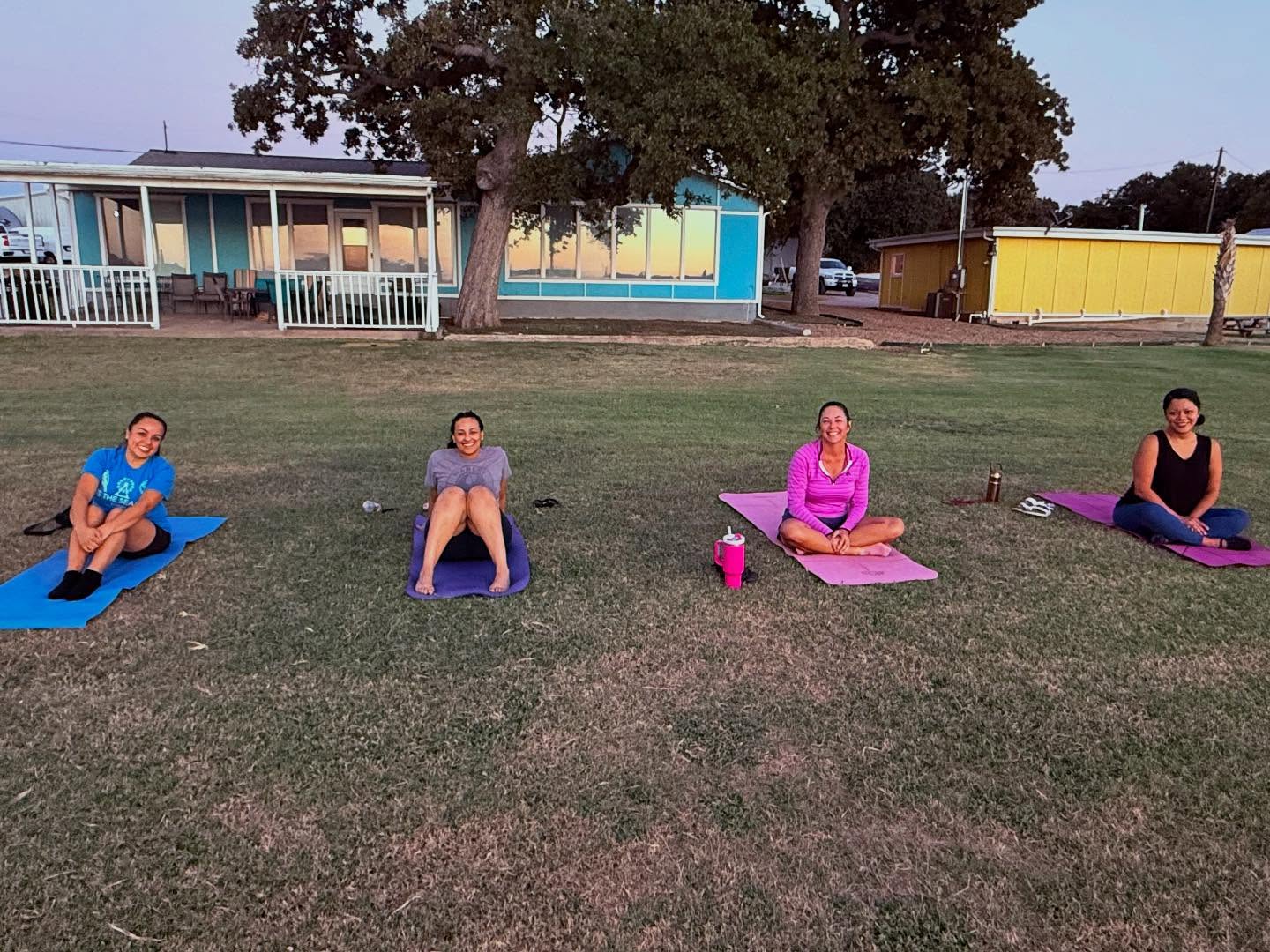 Besties do Pilates together. 👯♀️👯♀️
Christina & Maureen + Kristina & Rocio have been best friends since high school! 🥹
#sunsetpilates #dfwpilates