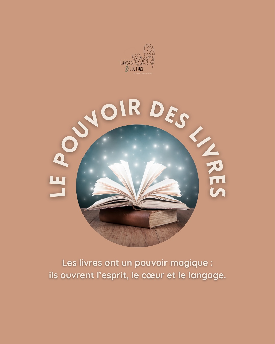 Lire un livre à son enfant, c’est bien plus qu’un moment de tendresse. 💛
C’est une véritable gymnastique du langage :
chaque mot entendu enrichit son vocabulaire,
chaque phrase écoutée nourrit sa syntaxe,
chaque histoire l’aide à comprendre comment les mots s’organisent pour faire sens.
En écoutant, l’enfant développe sa mémoire, son attention et sa conscience des sons.
Il entend des structures qu’il n’entend pas à l’oral, il découvre la musique du langage écrit — celle qui lui servira, plus tard, à apprendre à lire.
📖 Lire avec son enfant, c’est donc semer des graines de lecture, bien avant qu’il ne sache déchiffrer. Des graines d’amour des mots, de curiosité et de compréhension du monde. 🌈
Et toi, combien d’histoires as-tu semées cette semaine ? 🌻
Partage ce post à d’autres parents ! 🤩
#lecturepartagée #entrerdanslalecture #developpementdulangage #pouvoirdeslivres
#livresenfants #lectureplaisir #parentalitepositive #vocabulaire #apprentissagedelecture
#celinealvarez #montessoriinspire #educationalternative #histoiresdenfance #lecturedusoir
#comprehensionorale #educationbienveillante #amourdesmots #grandiravecleslivres #petitslecteurs
