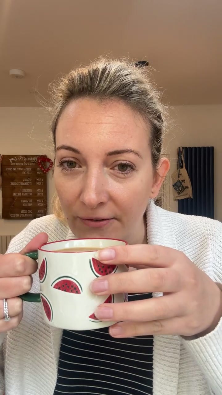 21-10-25 12.30pm - Live Q&A - off the cuff! We talked about planning for future births, preparing for trauma therapy (@laurahanstherapy.co.uk ), winter bugs, risk of repeating postnatal depression, planning for future children. Thanks for joining!
.
.
.
.
#mentalhealthawareness #pnd #maternalmhmatters #depressionawareness #newmum #dadsmentalhealth #baby #mentalhealthmatters #antenatal #prenatal #postpartum #anxietyawareness #anxiety #postnatal #perinatalmentalhealth #mentalhealthmidwife #depressioninpregnancy #newbaby #birthfear #newborn #anxietyinpregnancy #birthtrauma #birth #maternalmentalhealth #maternalocd #mumsmentalhealth #pregnancy