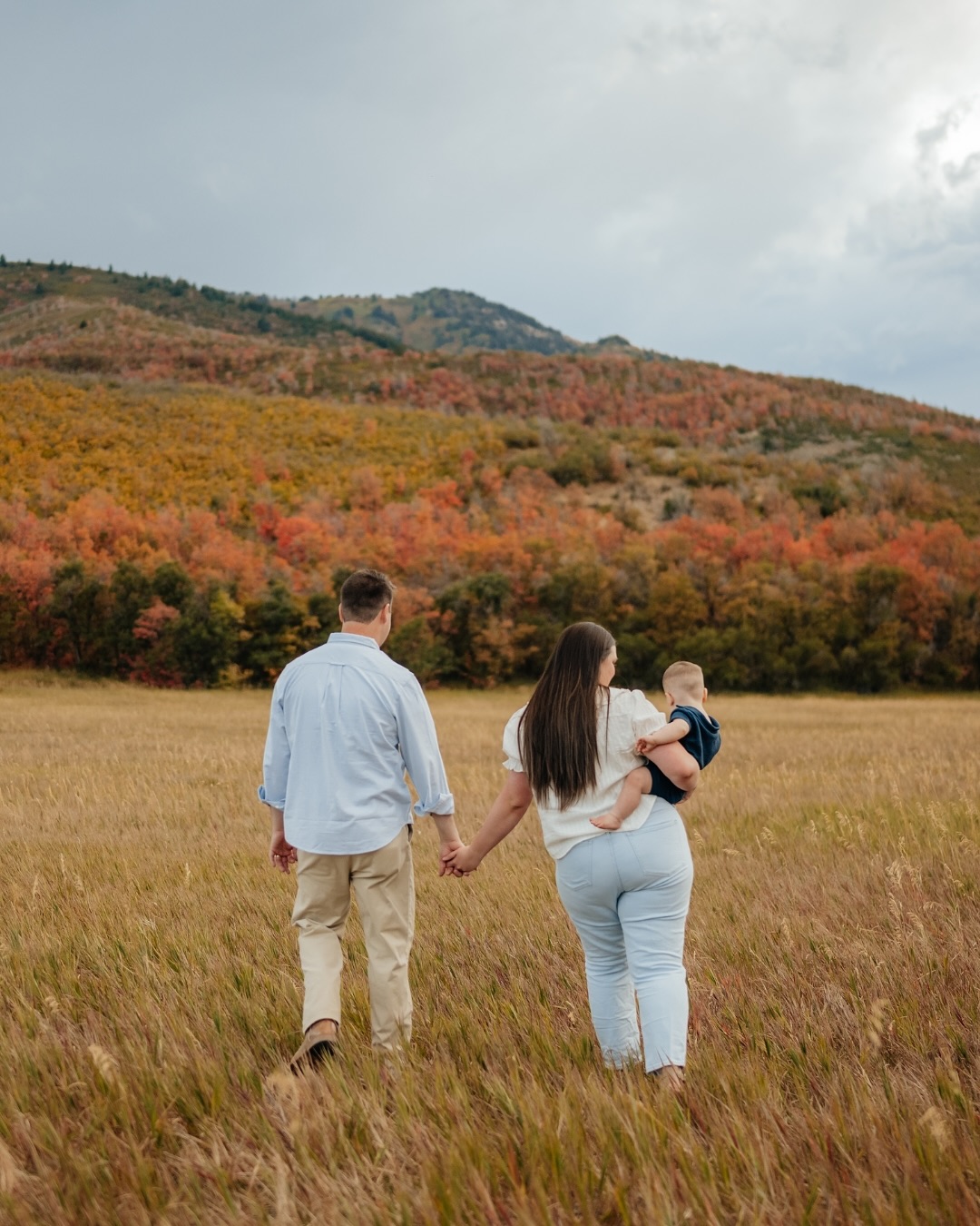 Wrapping up editing all the fall photos this week! 🥰🍁🍂 📸