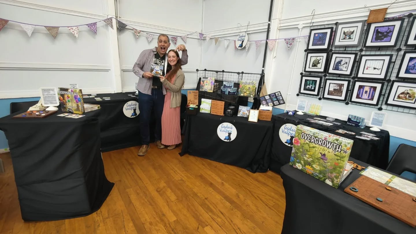 Having a lovely day showcasing our board games and card games at @makers.market.midlands . 🎲
There's a wonderful selection of crafters here showcasing their wonderful wares. 🖼🎨🧶🖍
Also there is wonderful live music being performed. 🎵
Come along and say hello!
#ludusvulpes #midlandsmakersmarket #playagamewithus #gamesforthefamily #gametogether