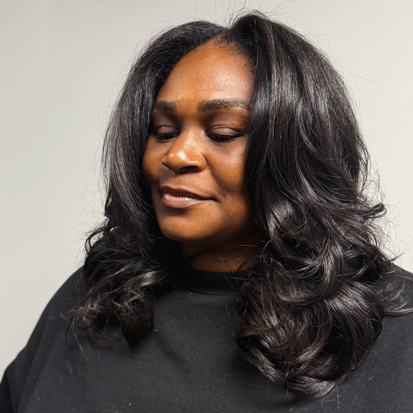 Traditional Install but keep it natural
#nychairstylist #longislandhairstylist #queenshairstylist #brooklynhairstylist #longislandhairsupplier #queenshairsupplier #brooklyngairsupplier