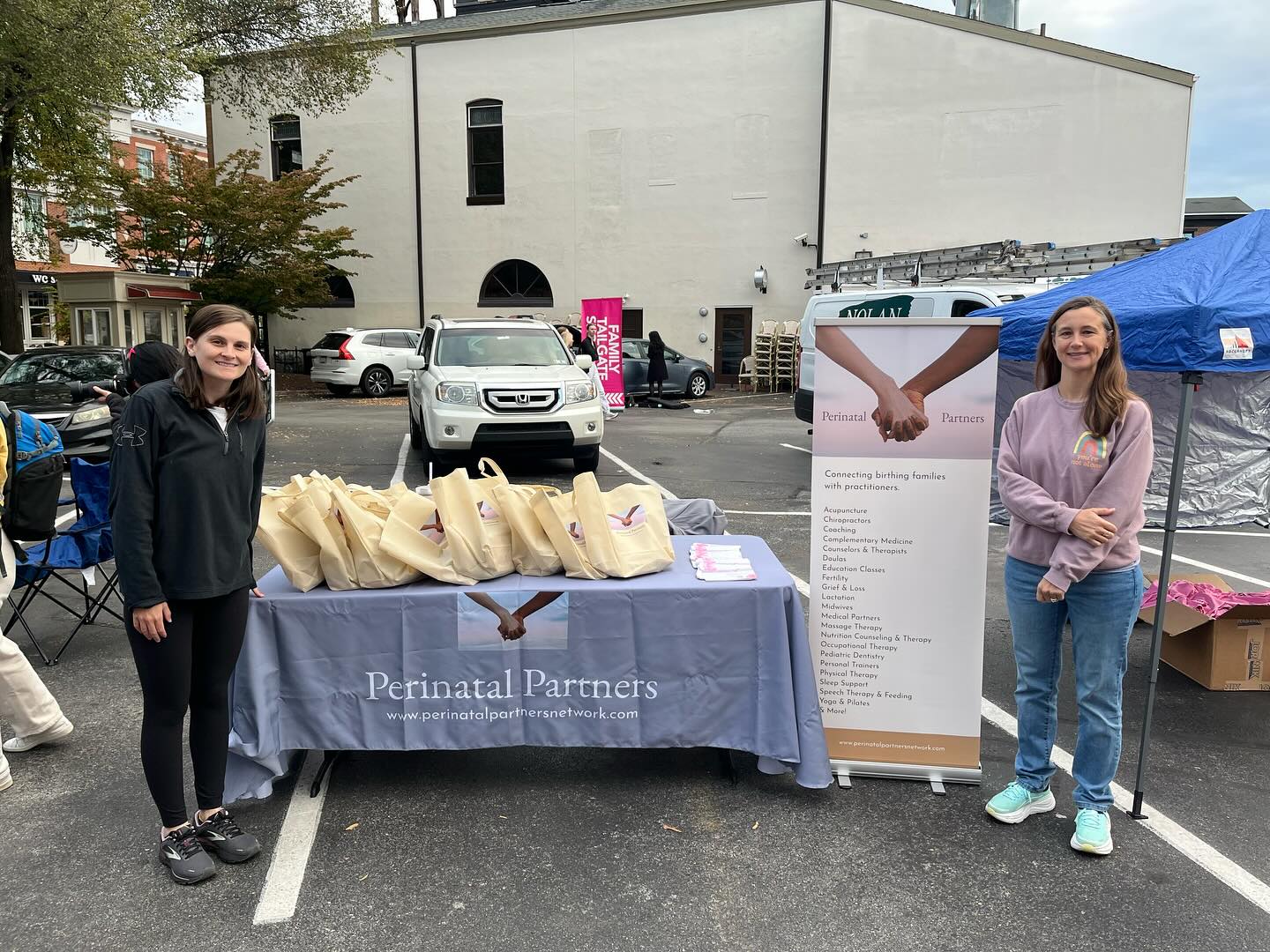 Our Chester County Chapter was at the Unite for Her event this past weekend. Leah Horn at Bloom with Hope Counseling and @leahandreoni at Rising Sun Therapy ran the table. What an awesome event!
#perinatalmentalhealth #perinatal #perinatalpartnersnetwork #perinatalpartners #uniteforher